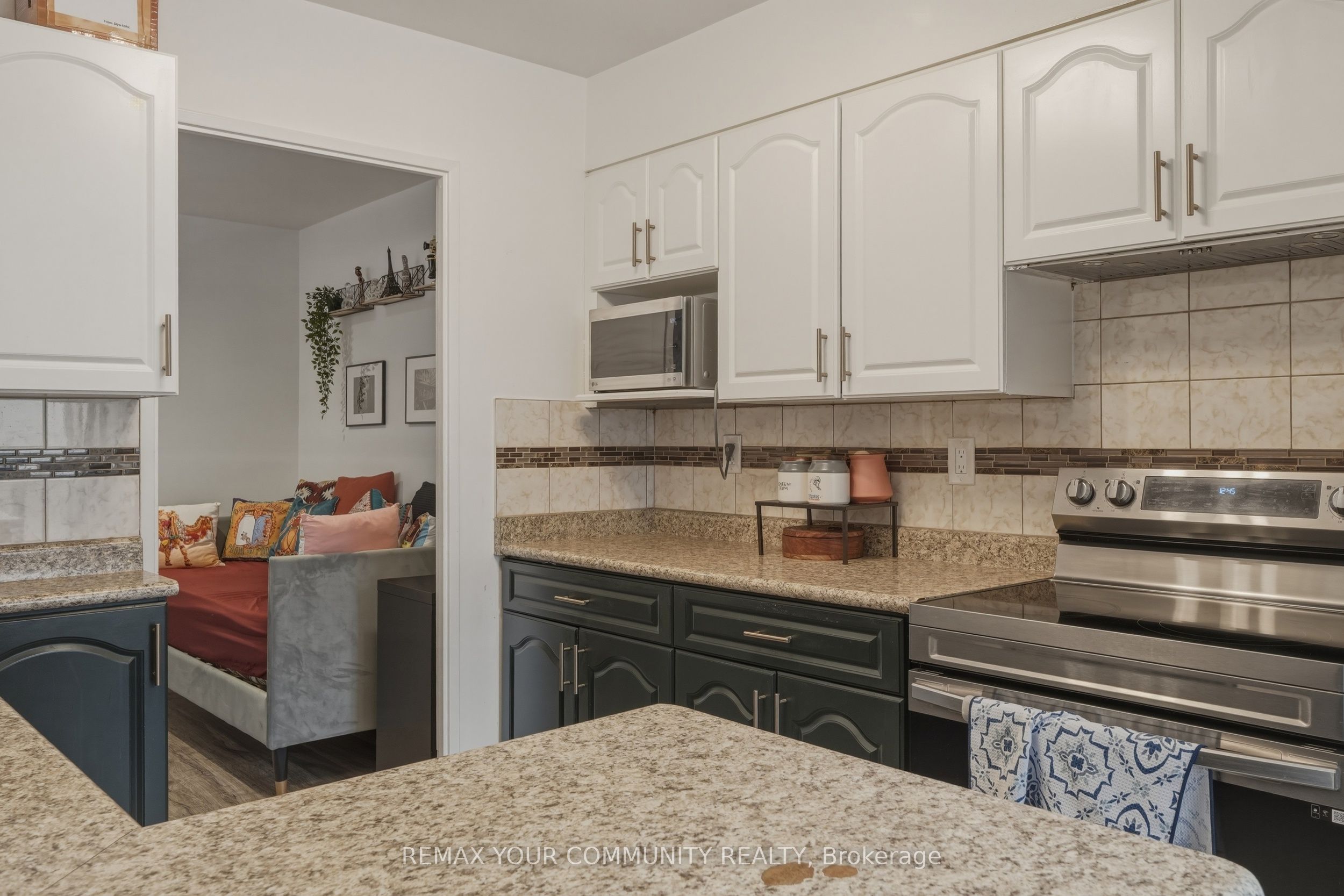 410 Mclevin Avenue 103 Property Photo 15