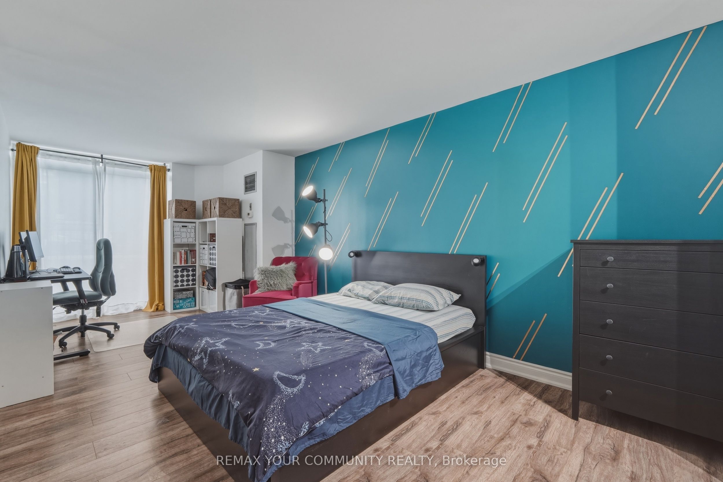 410 Mclevin Avenue 103 Property Photo 29