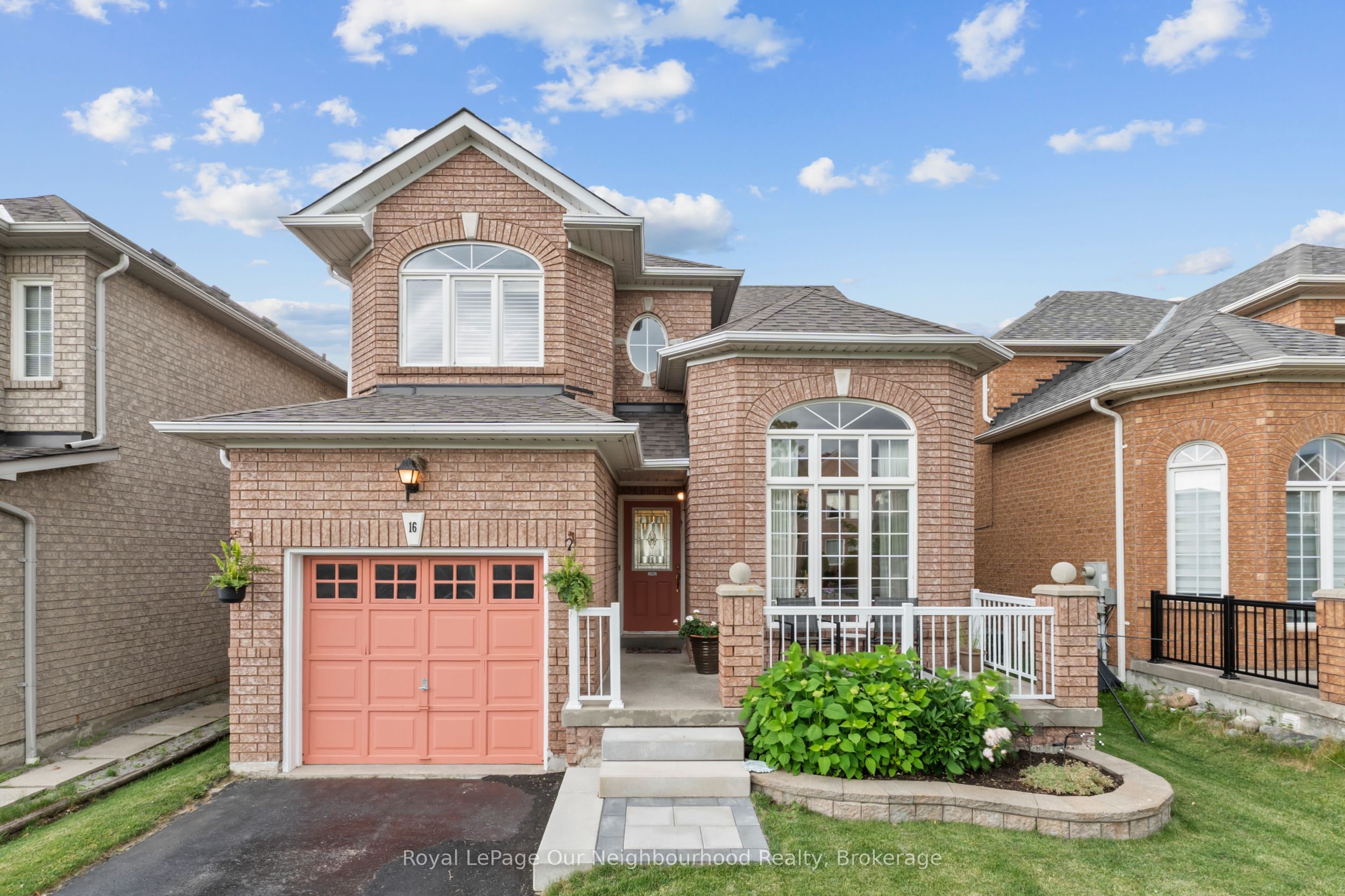 16 Nobbs Drive Property Photo 1