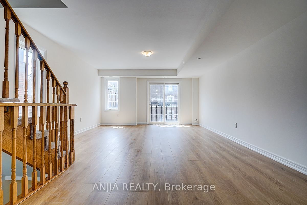 2641 Eaglesham Path Property Photo 7