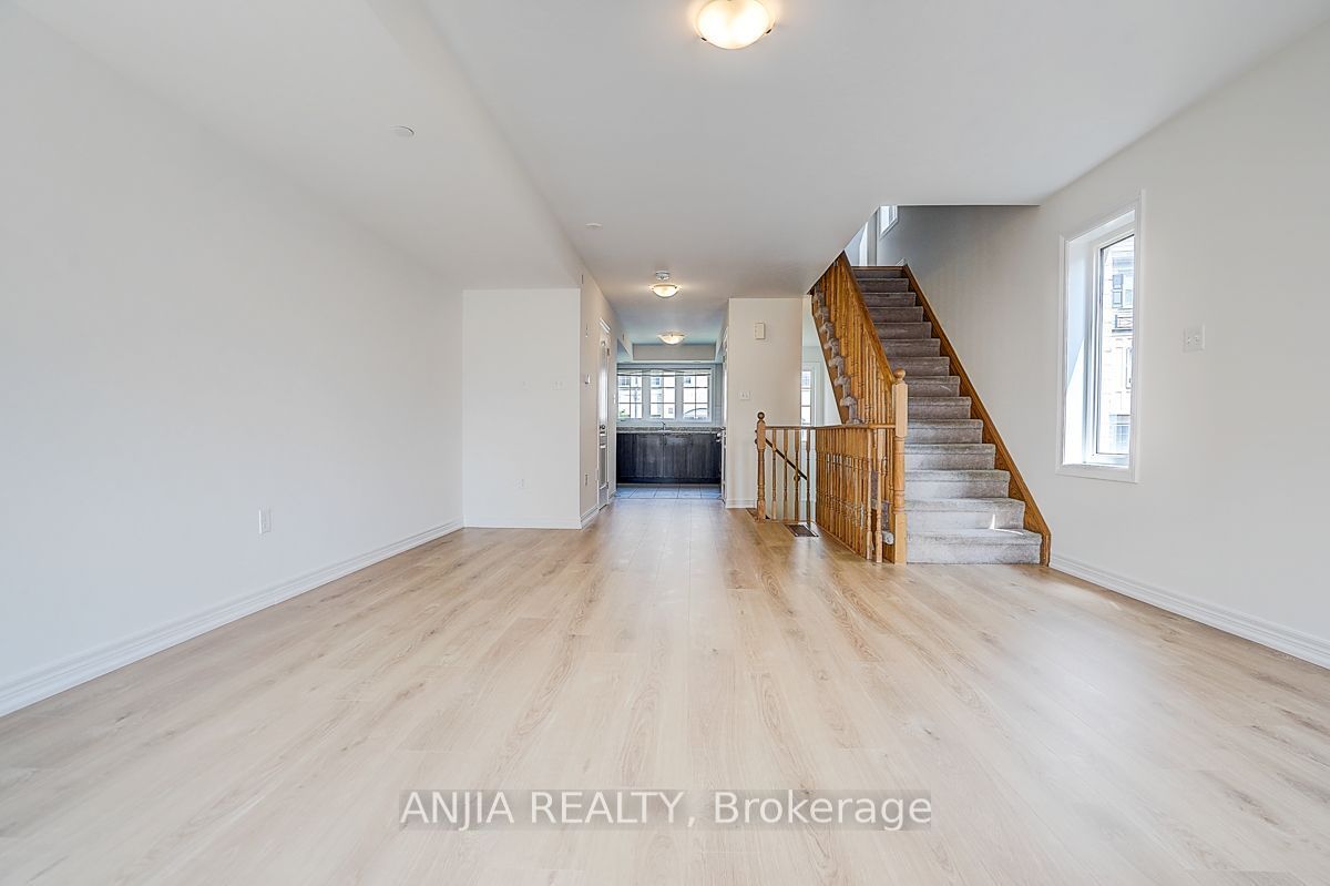 2641 Eaglesham Path Property Photo 10