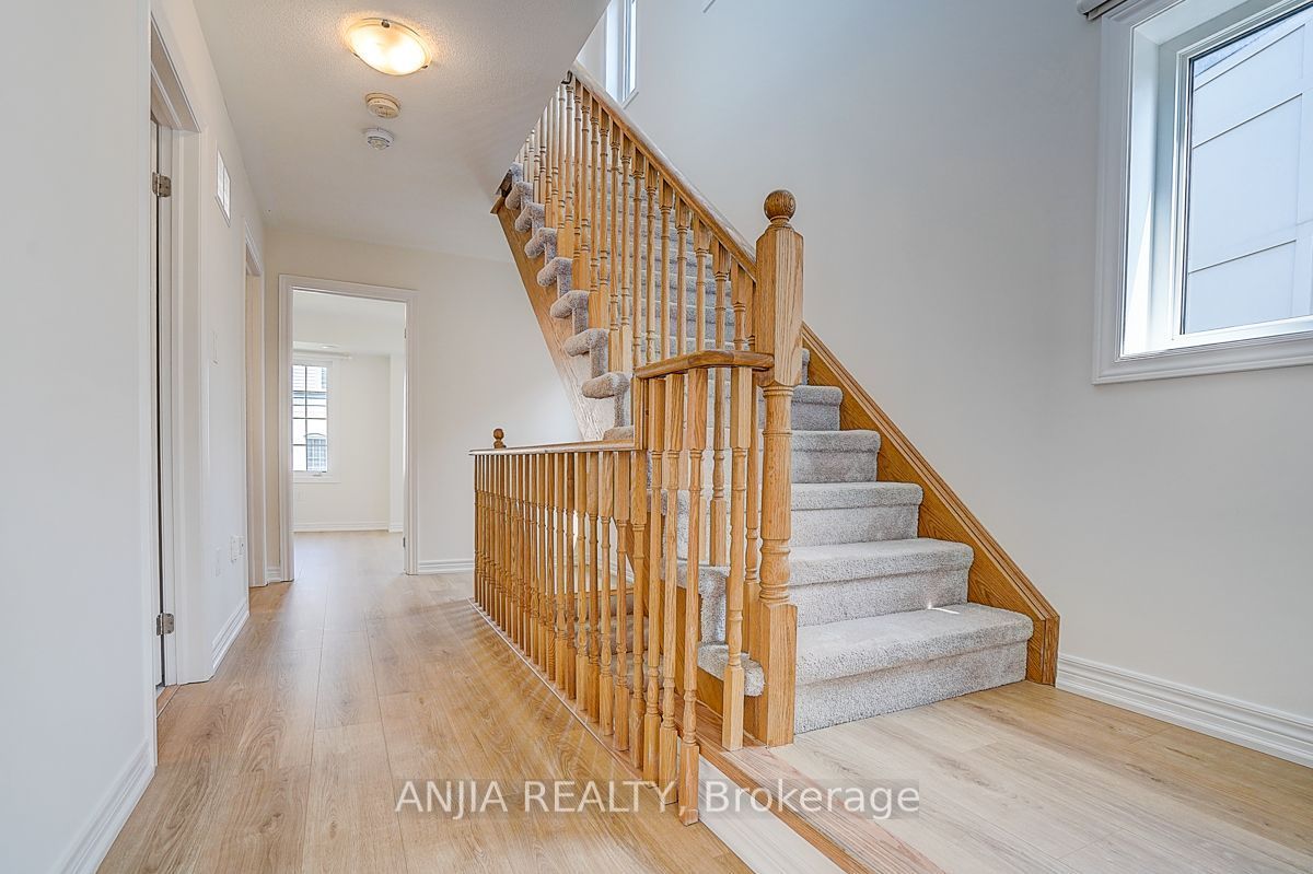 2641 Eaglesham Path Property Photo 15