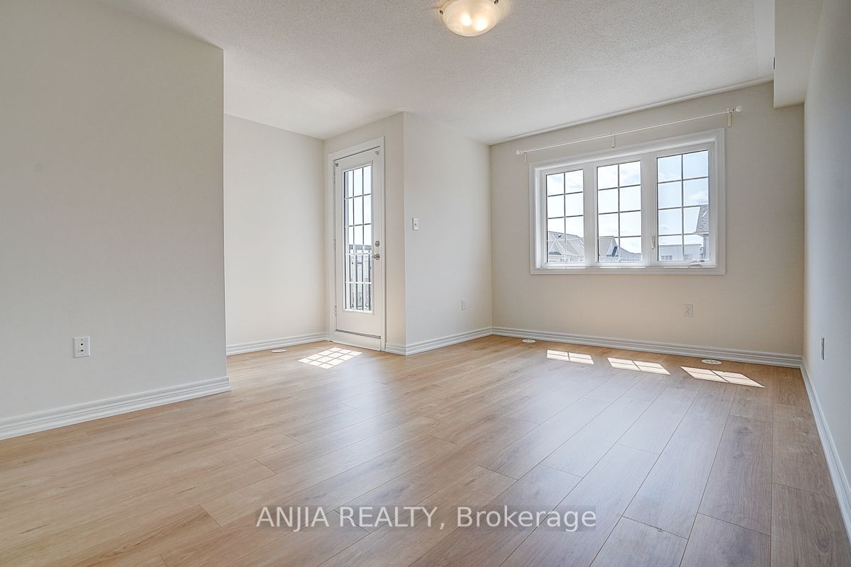 2641 Eaglesham Path Property Photo 17
