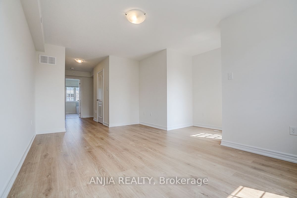 2641 Eaglesham Path Property Photo 18
