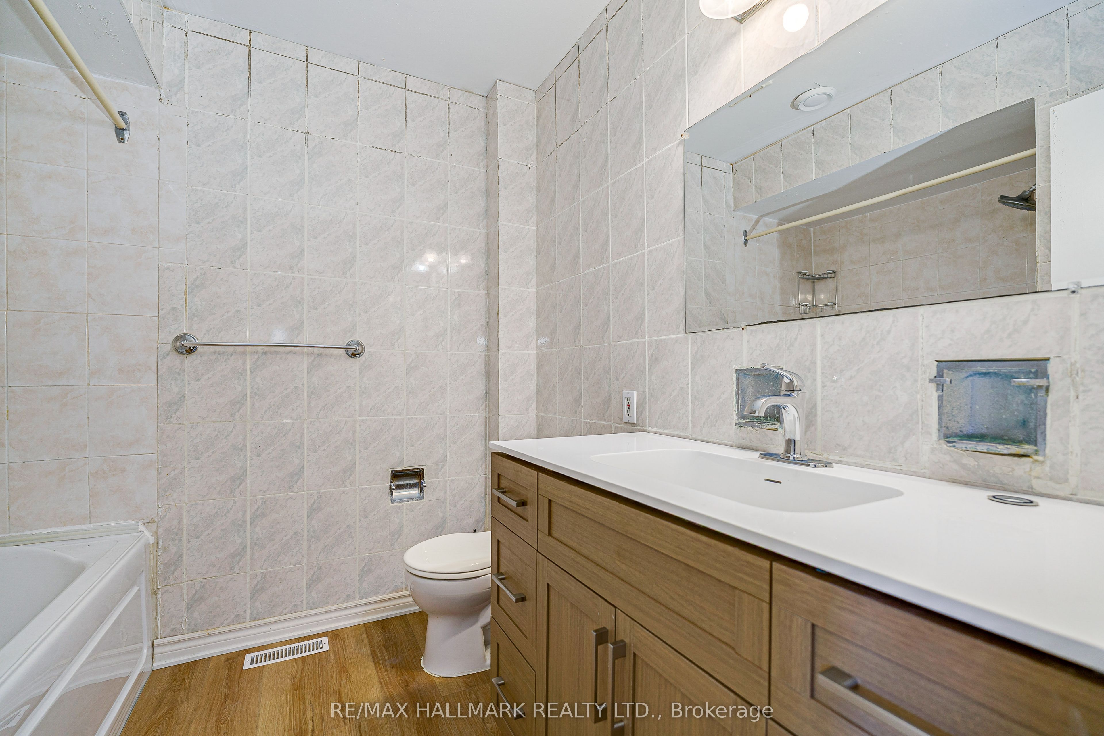 27 Keyworth Trail Property Photo 17
