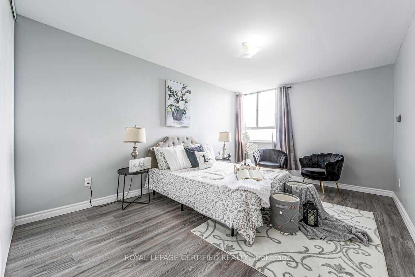 1 Massey Square 1208 Property Photo 14