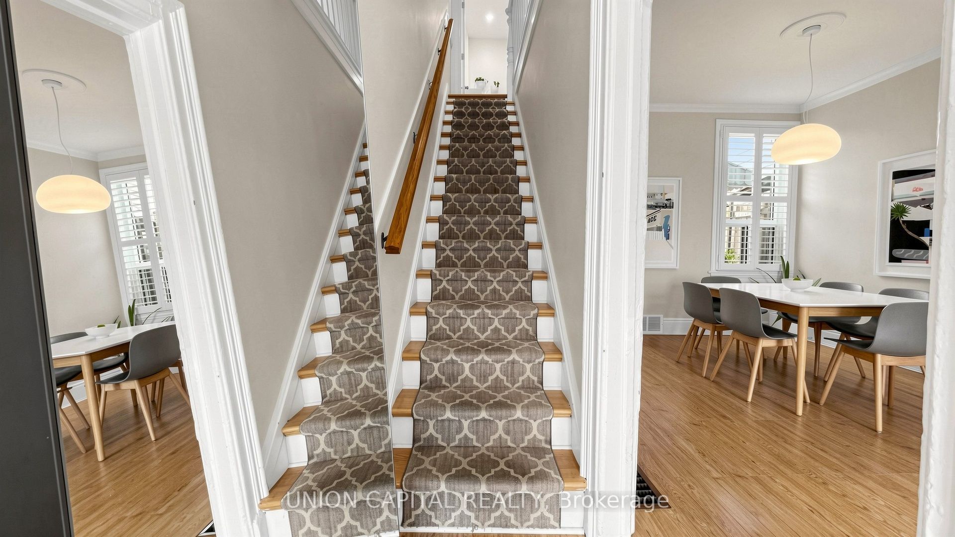 944 Dundas Street E Property Photo 23