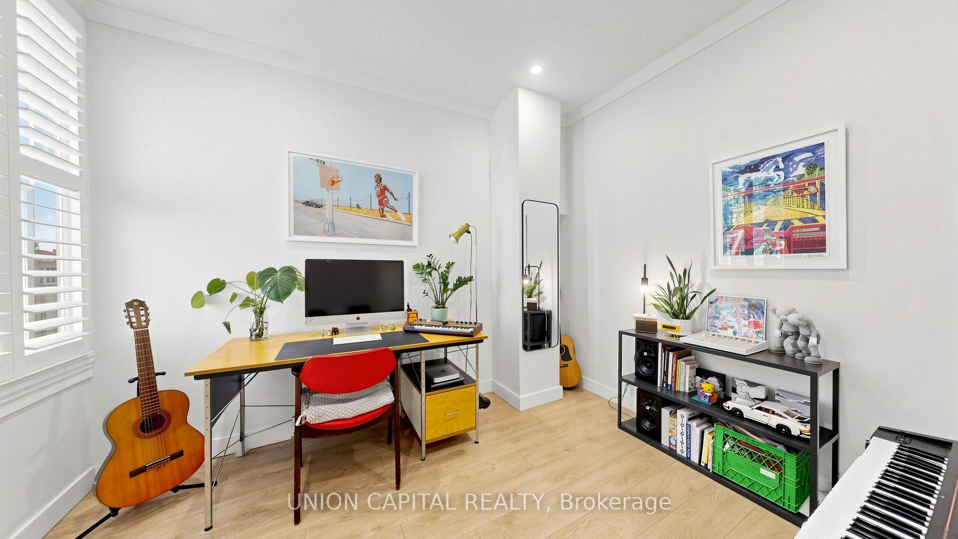 944 Dundas Street E Property Photo 29