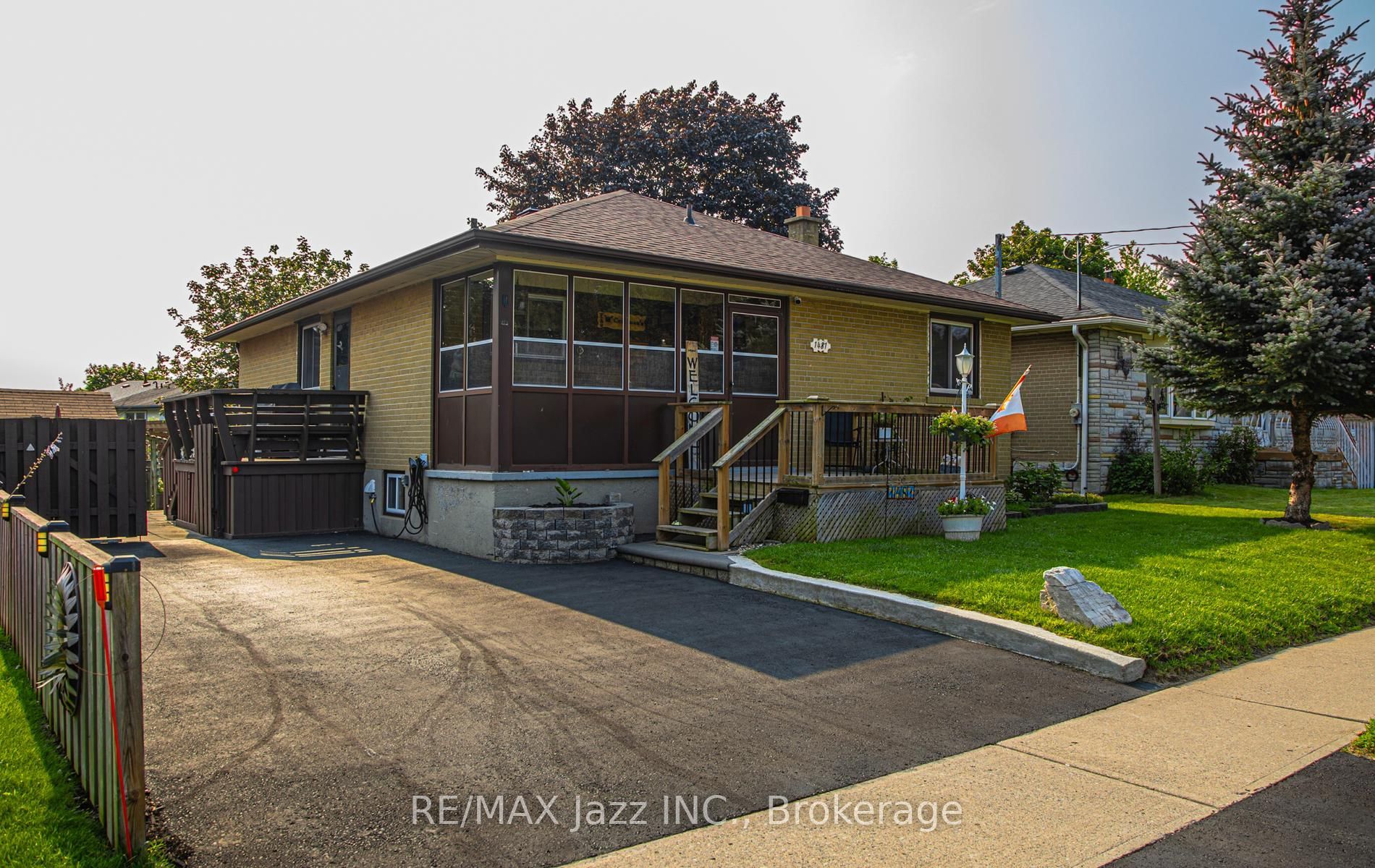 1481 Evangeline Drive Property Photo 1