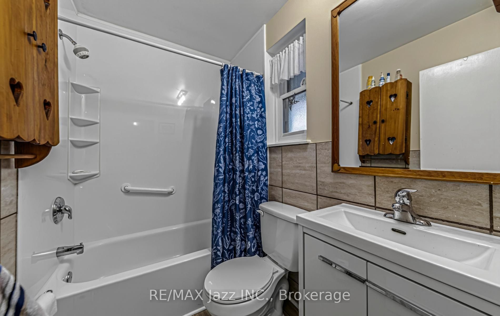 1481 Evangeline Drive Property Photo 10