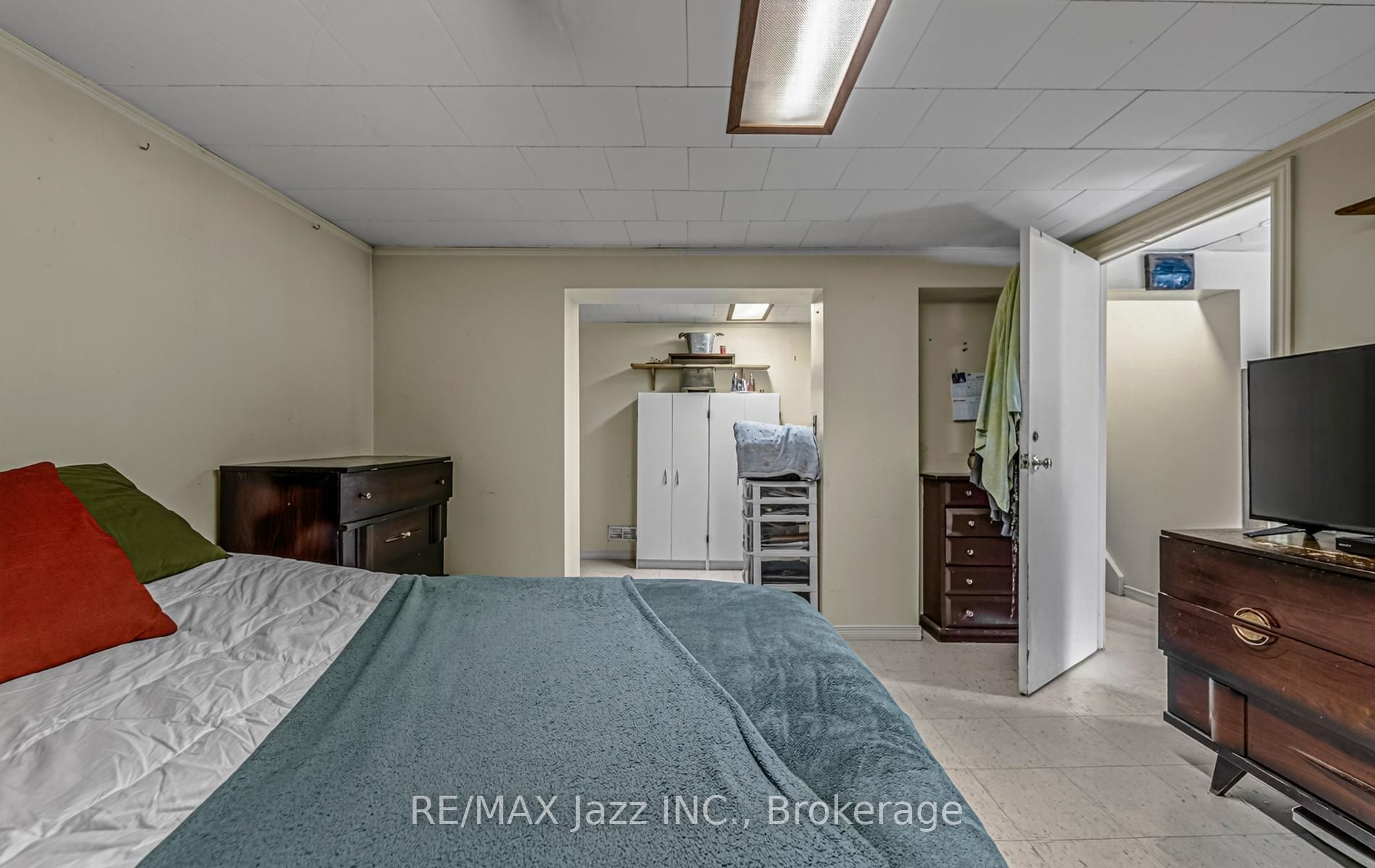 1481 Evangeline Drive Property Photo 12