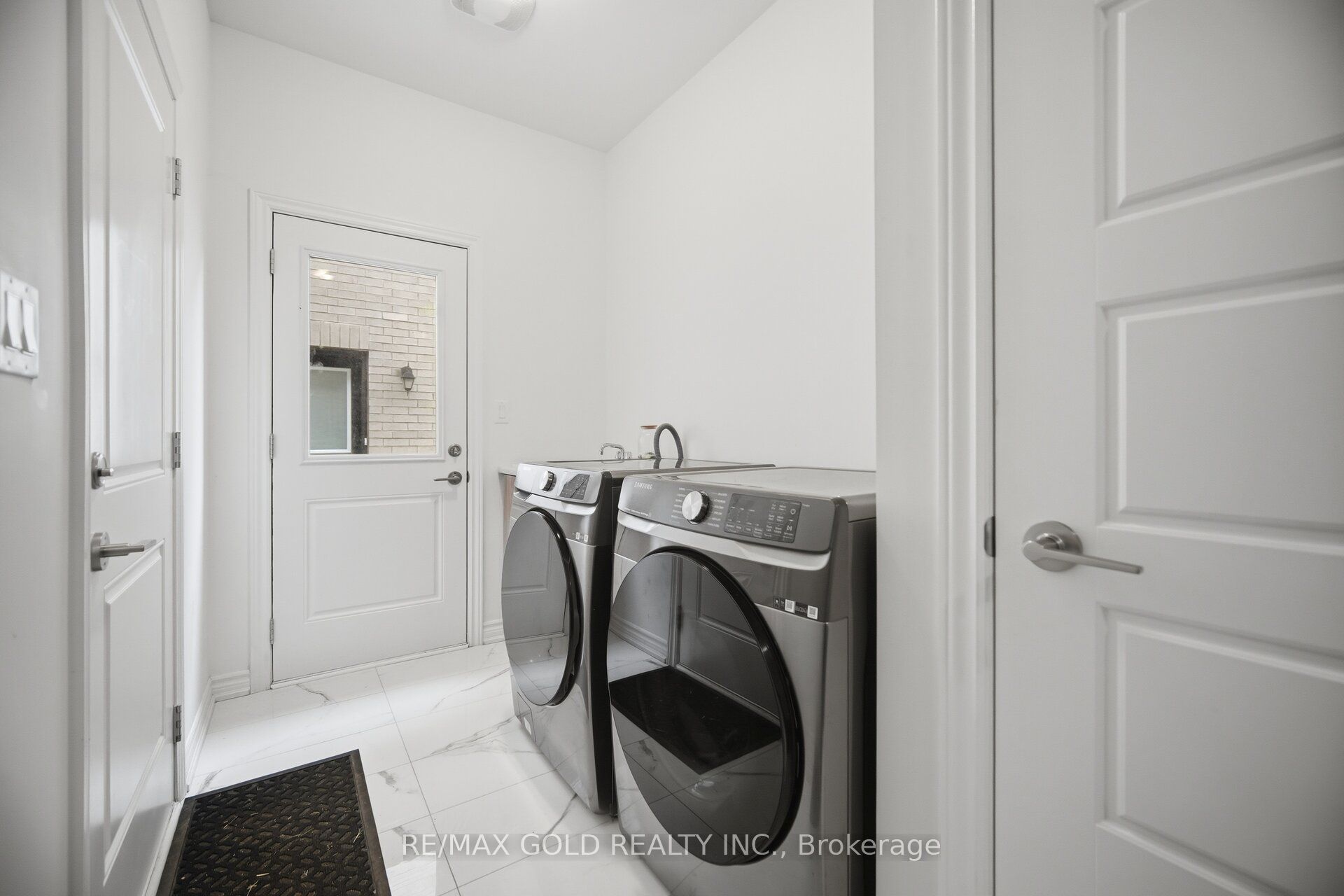 426 Coronation Road Property Photo 20