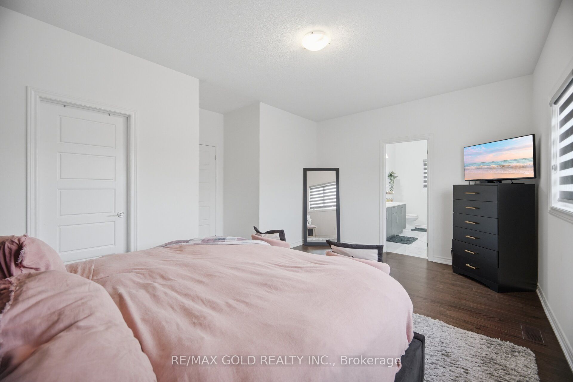 426 Coronation Road Property Photo 25