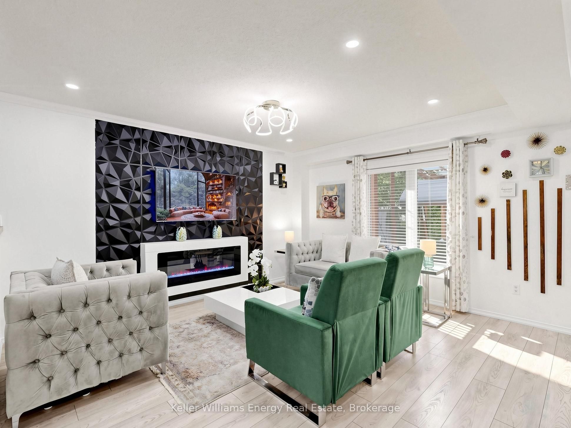 16 Donlevy Crescent Property Photo 8