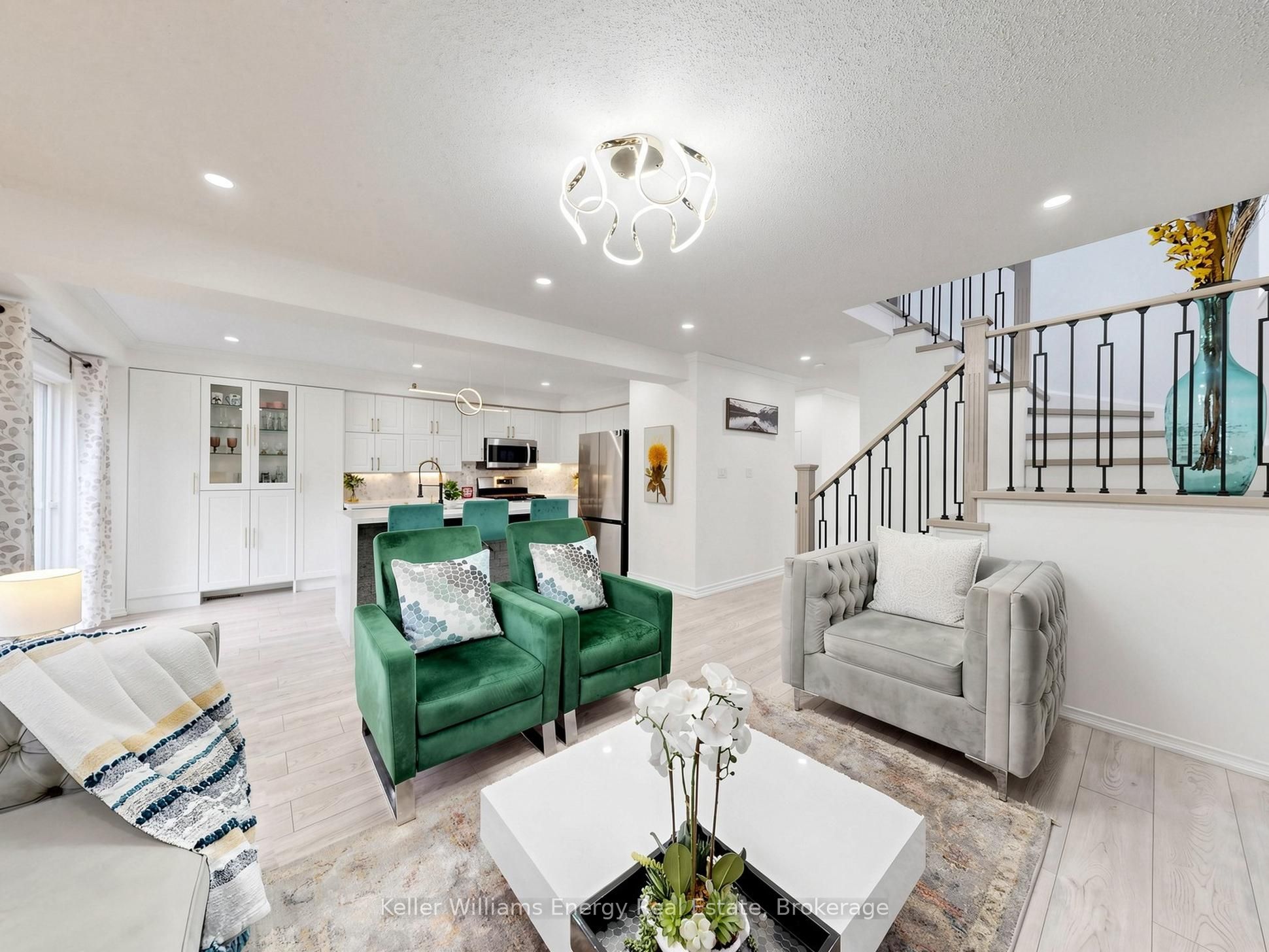 16 Donlevy Crescent Property Photo 10