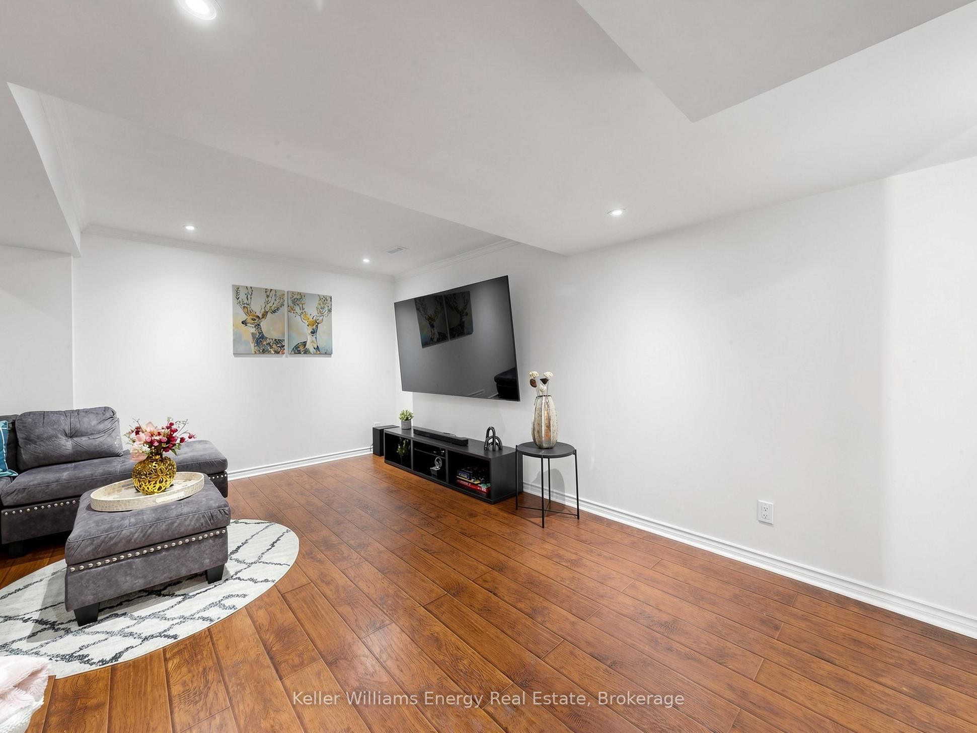 16 Donlevy Crescent Property Photo 34