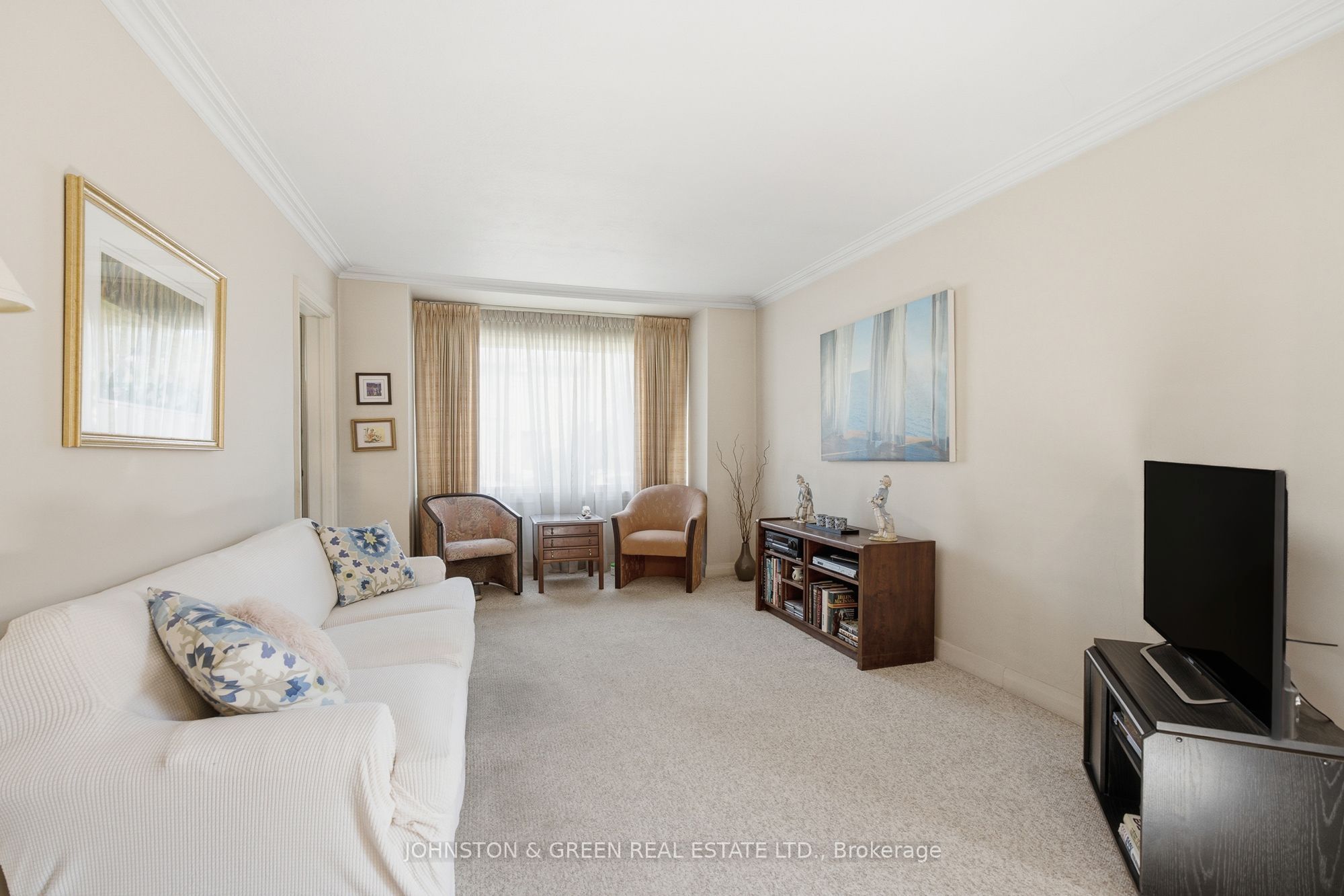 425 O'connor Drive Property Photo 6