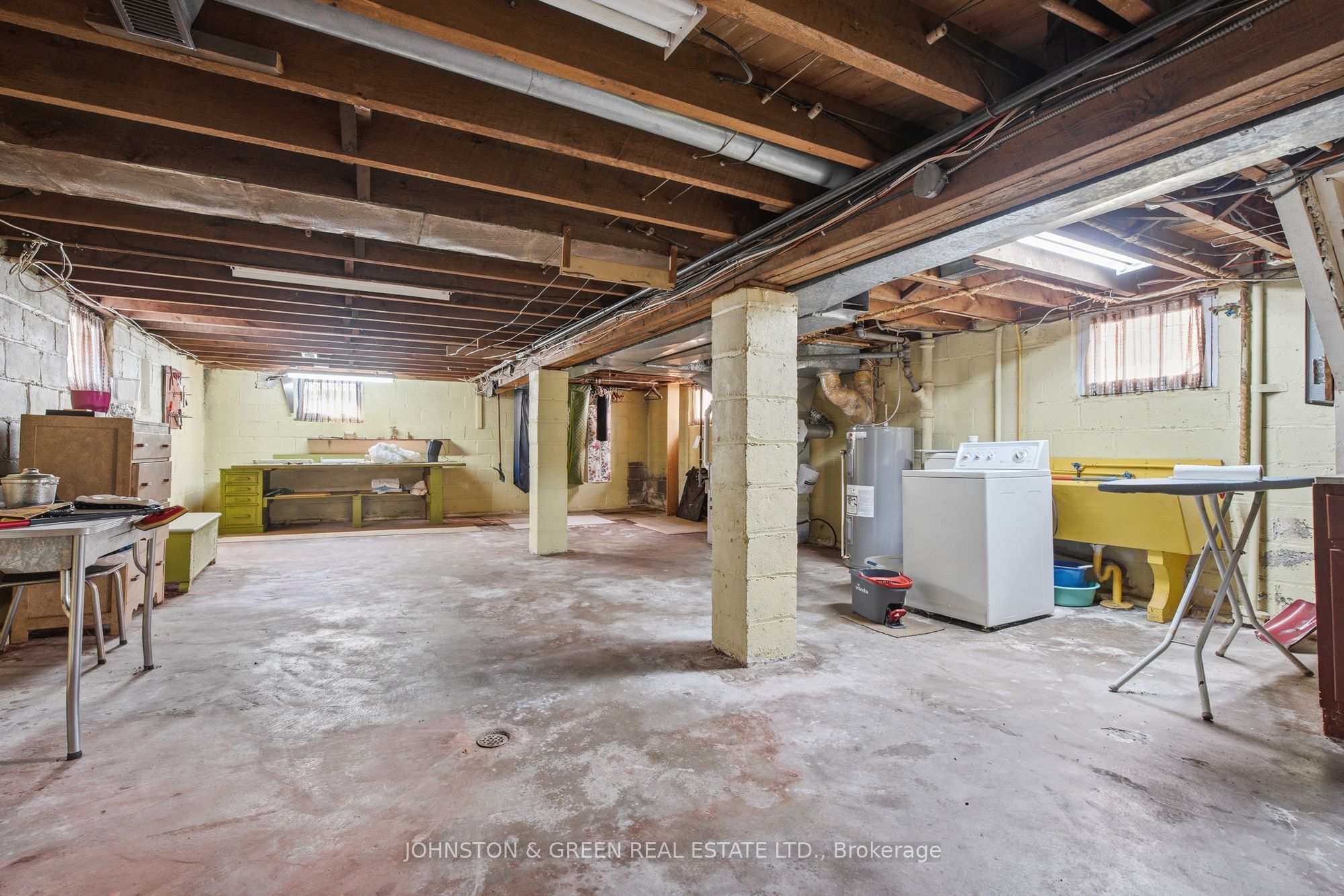 425 O'connor Drive Property Photo 36