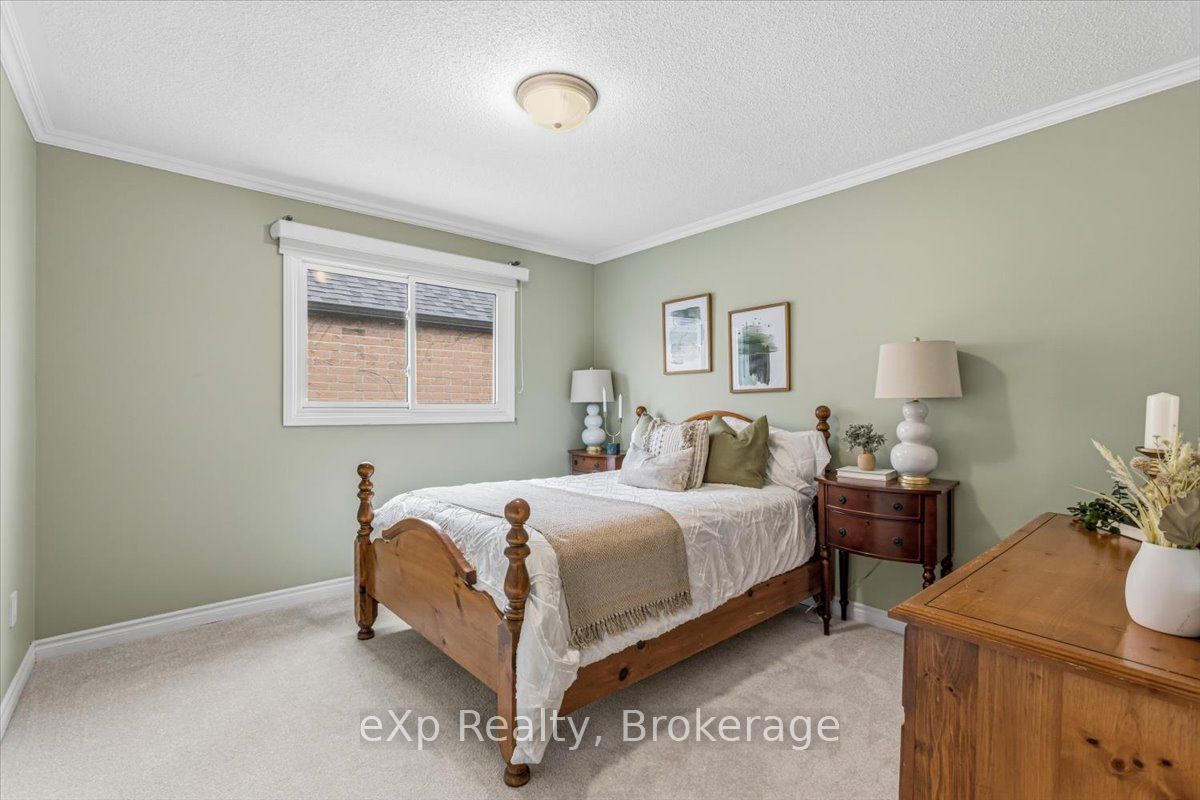 1067 Maury Crescent Property Photo 36