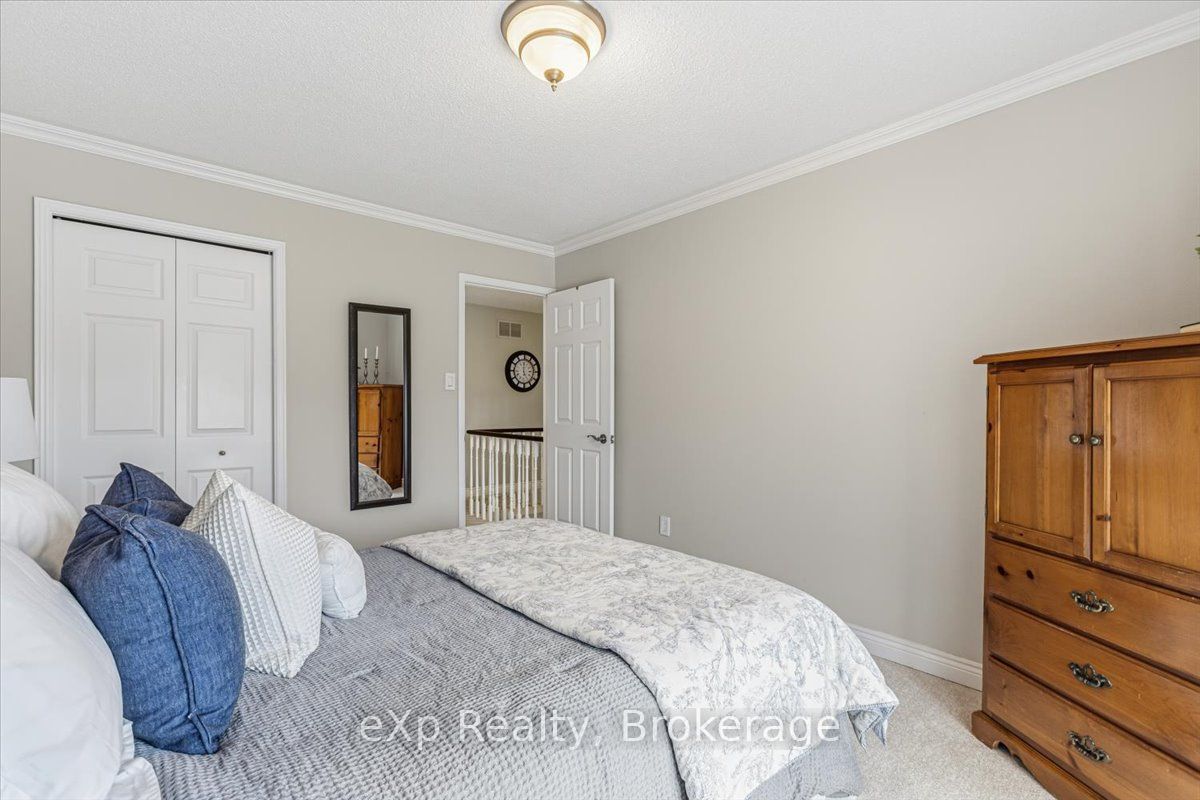 1067 Maury Crescent Property Photo 39