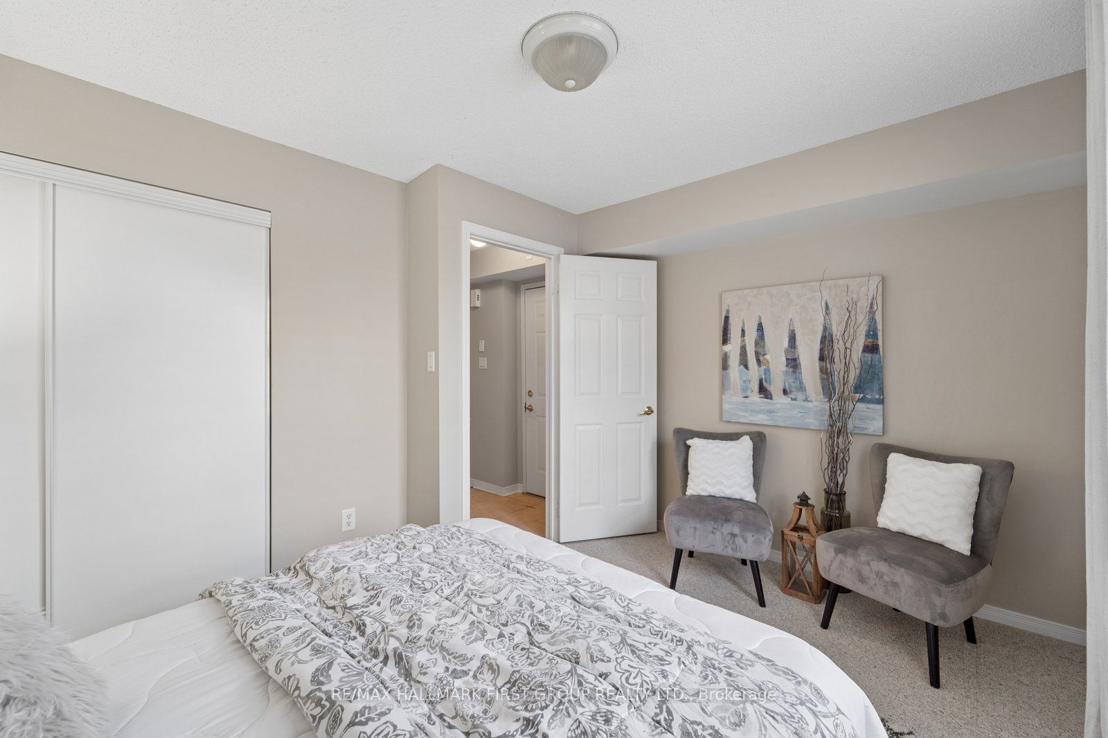 8 Petra Way 2 Property Photo 27