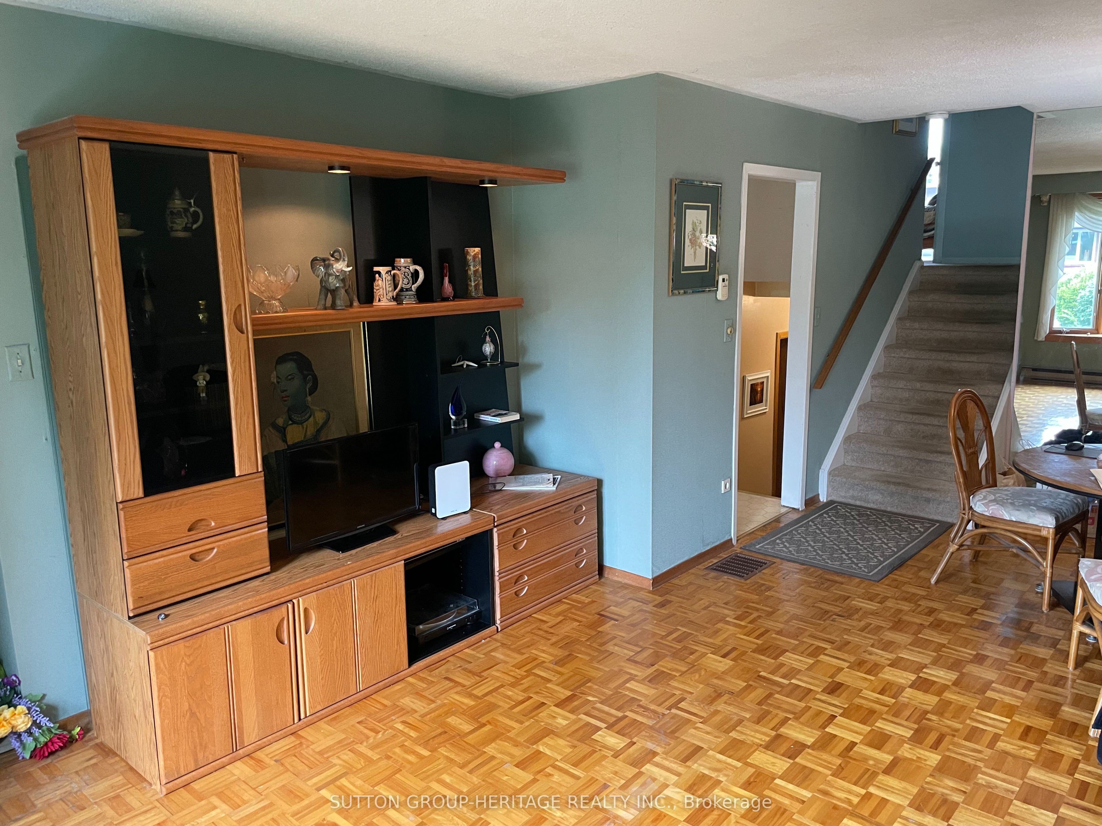 82 Claymore Crescent Property Photo 3
