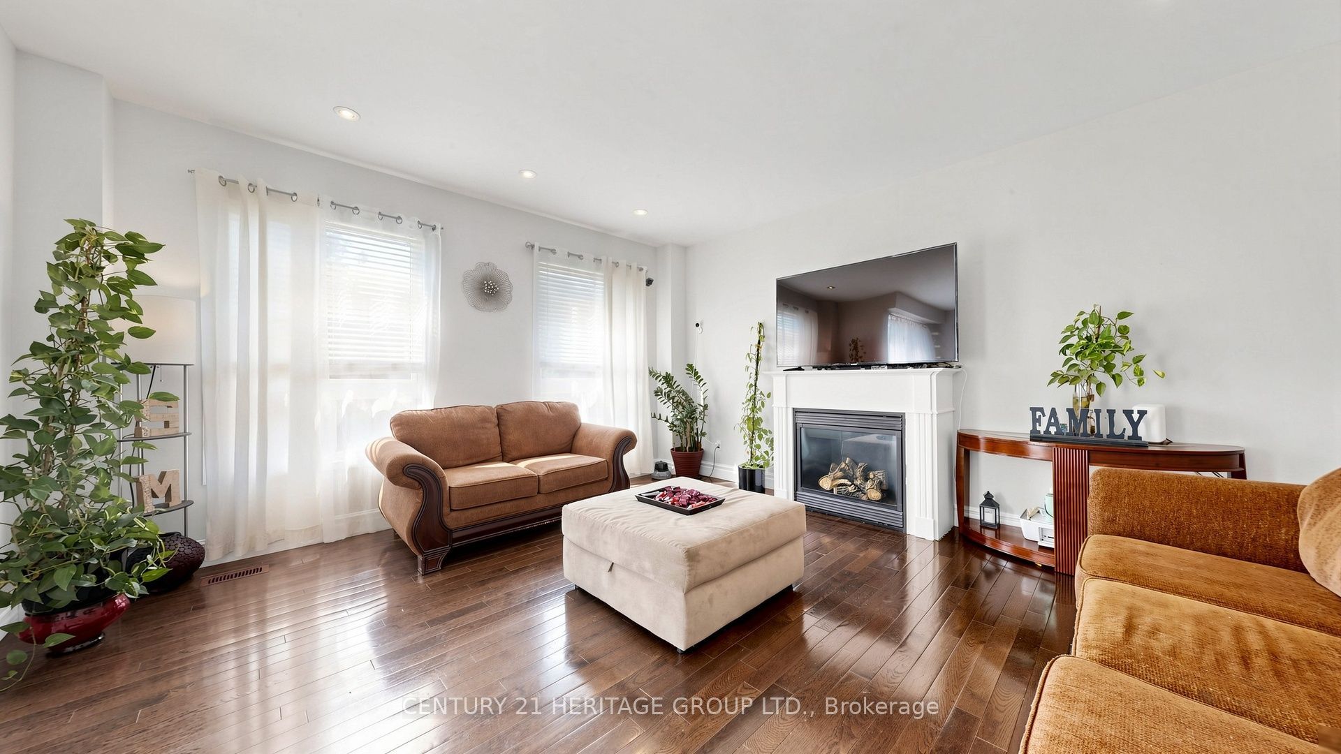 27 Byram Downs Street Property Photo 15