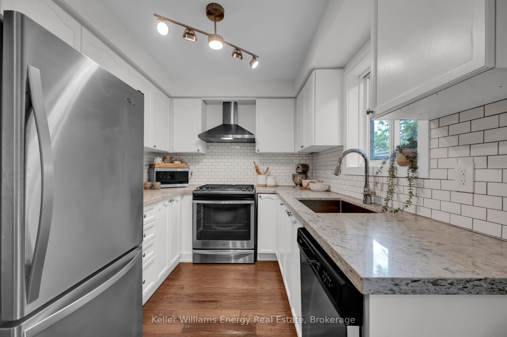 4 Primeau Avenue Property Photo 18