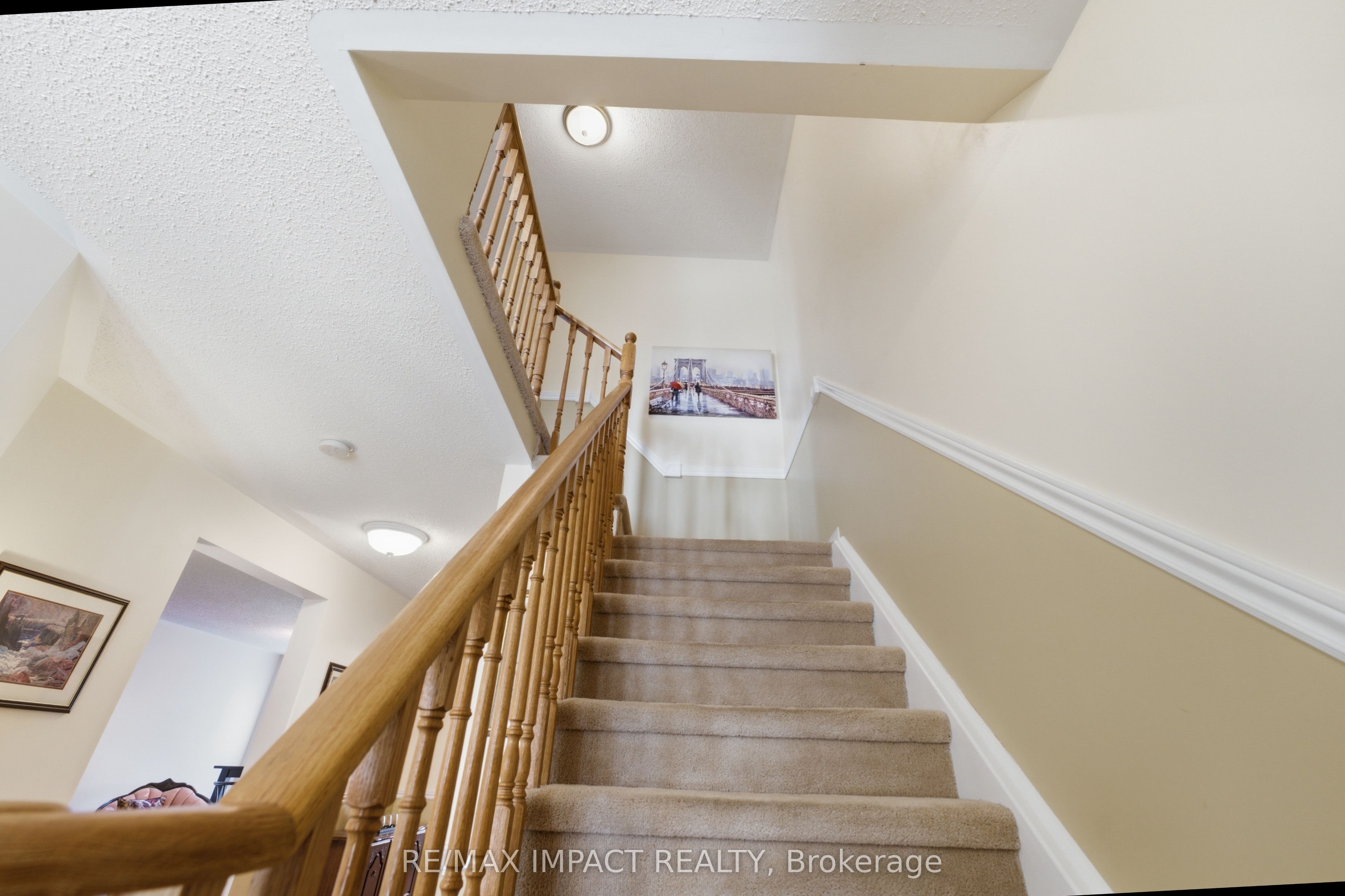 106 Mcfeeters Crescent Property Photo 15