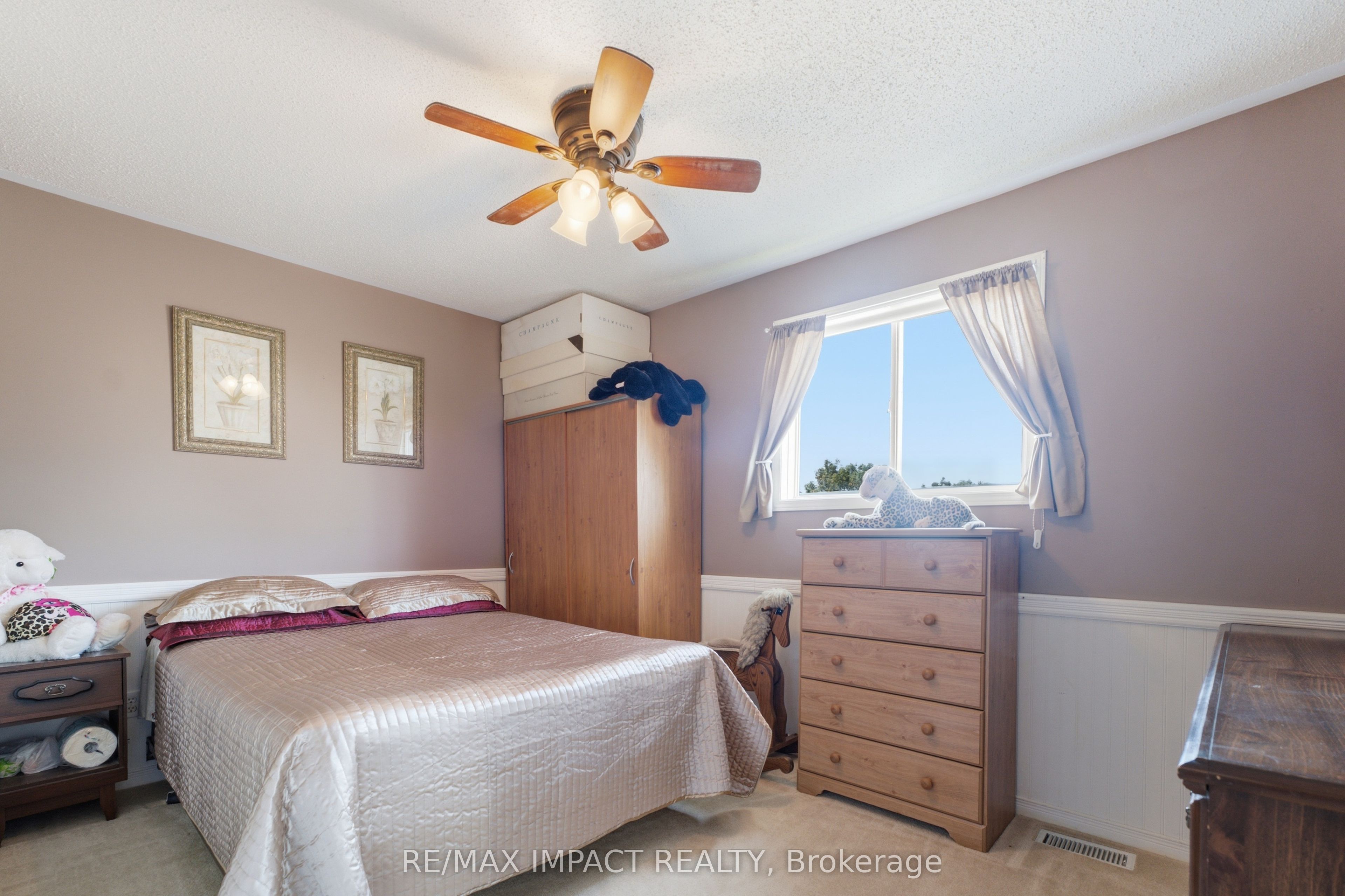 106 Mcfeeters Crescent Property Photo 22