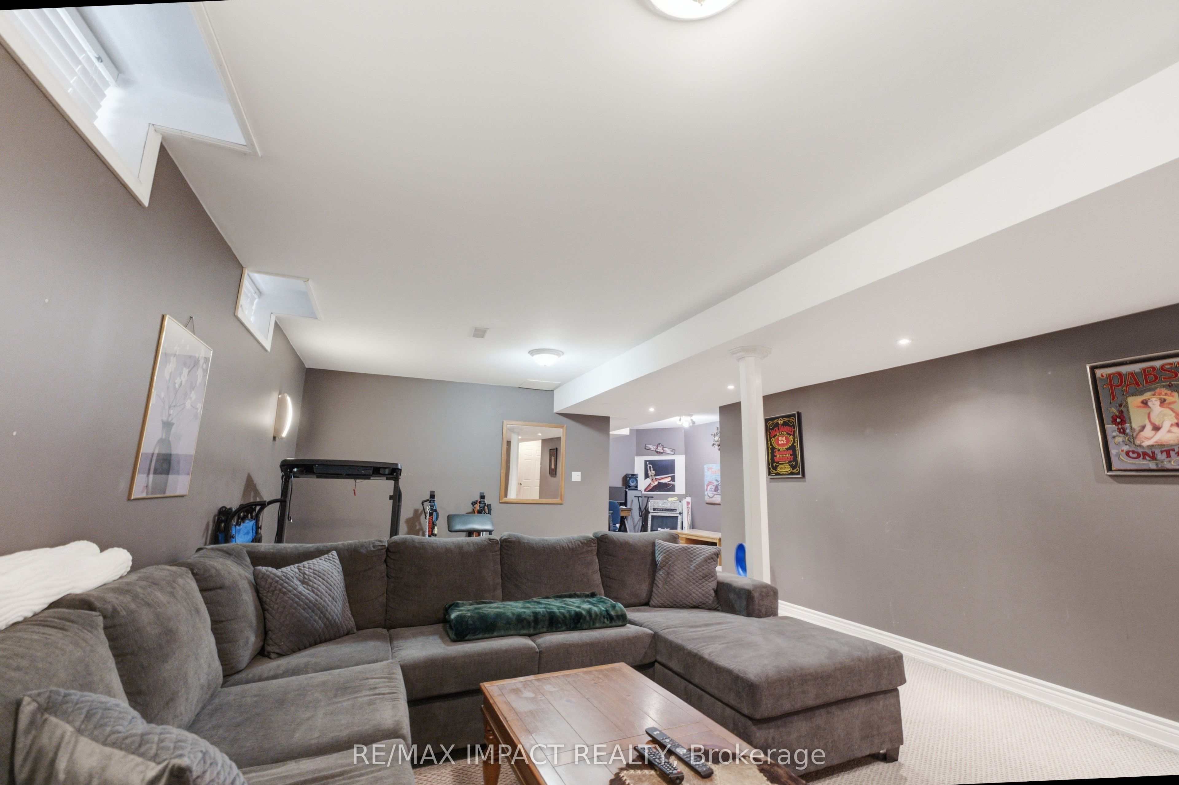 106 Mcfeeters Crescent Property Photo 26