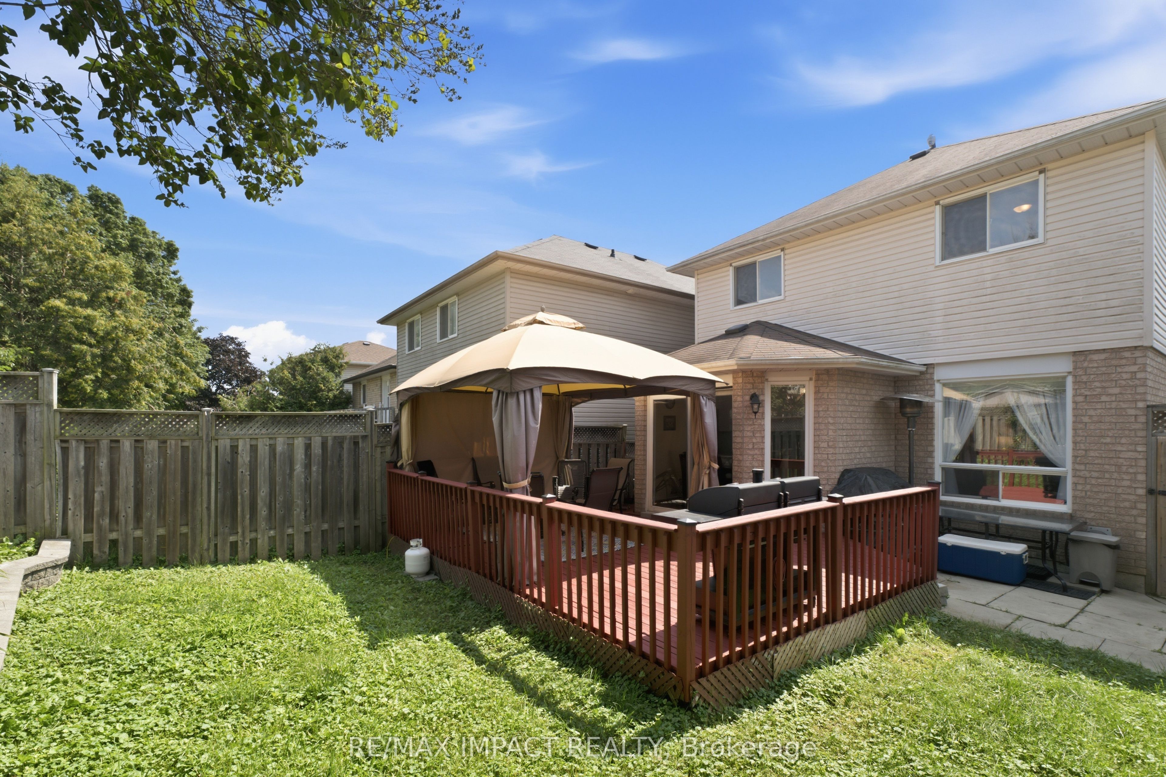 106 Mcfeeters Crescent Property Photo 31