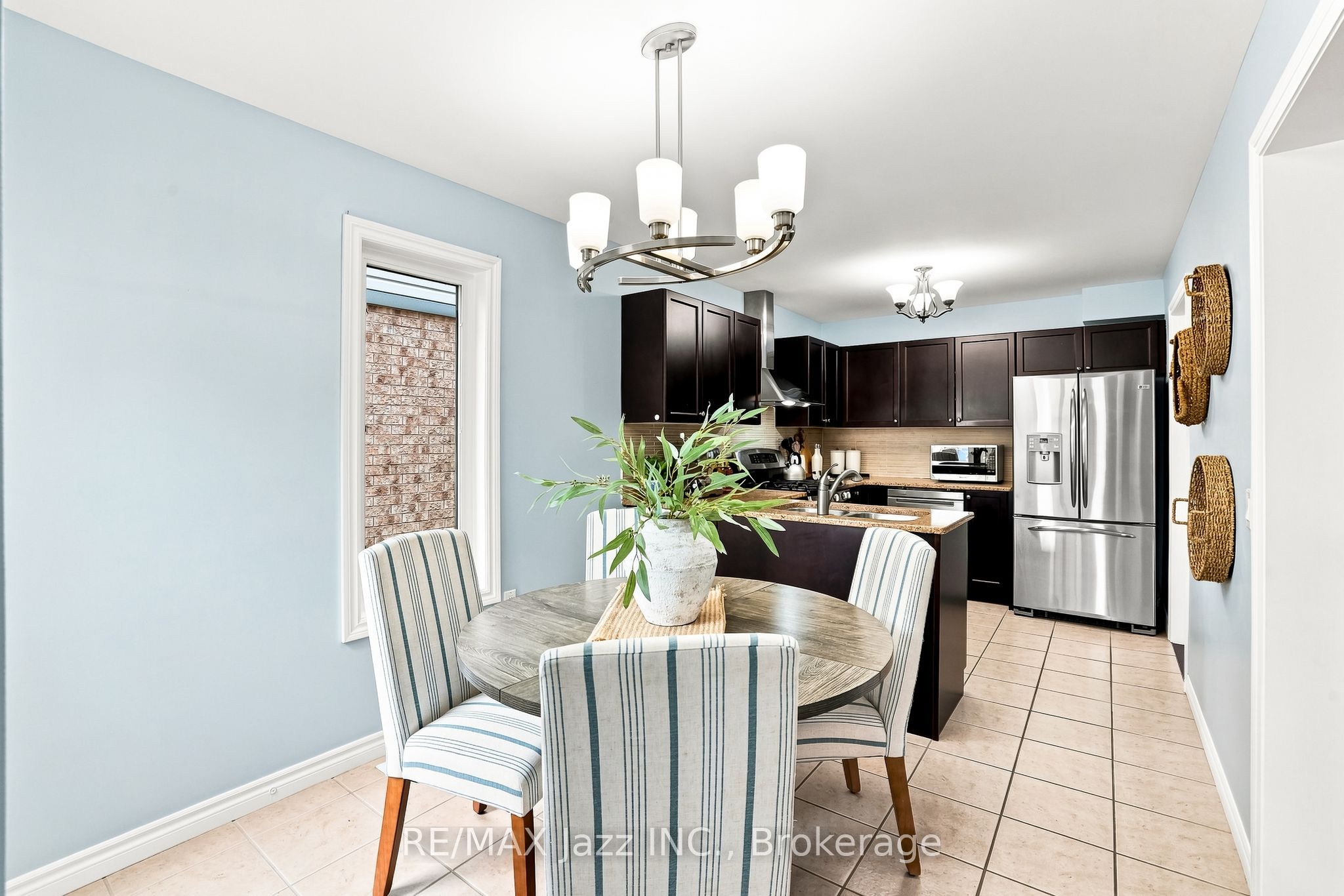 1333 Wadebridge Crescent Property Photo 19