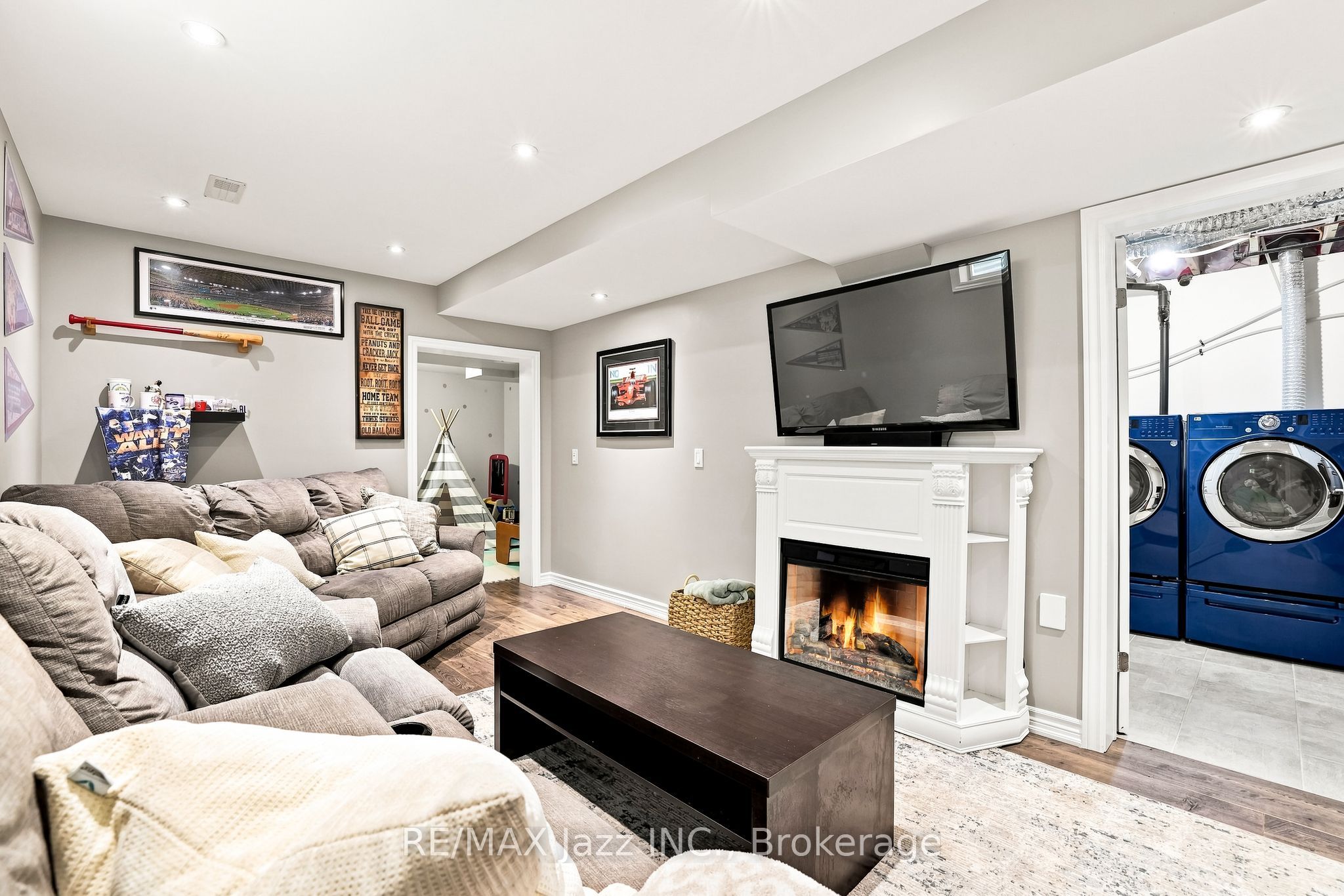 1333 Wadebridge Crescent Property Photo 41