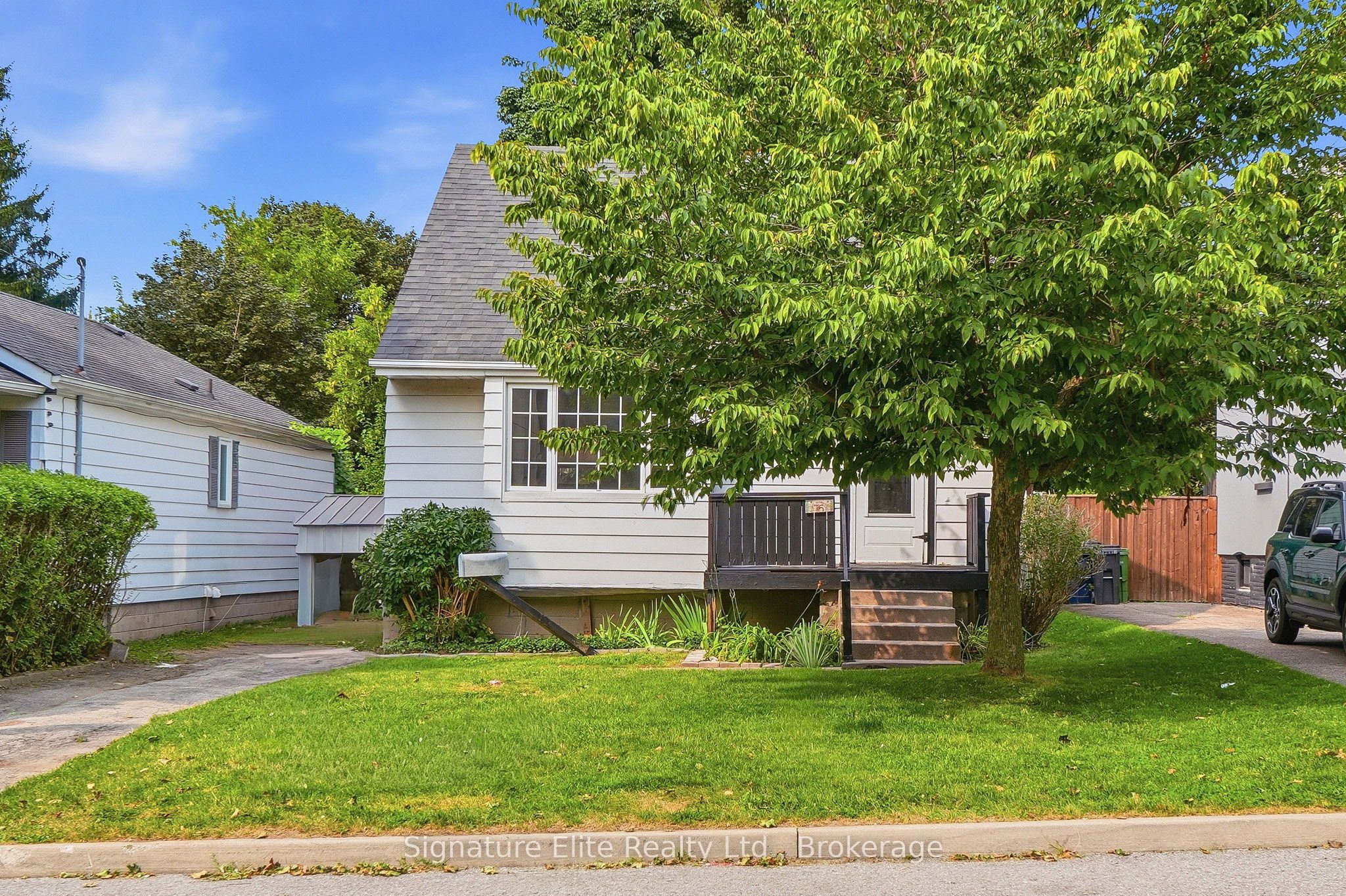 76 Harewood Avenue Property Photo 6