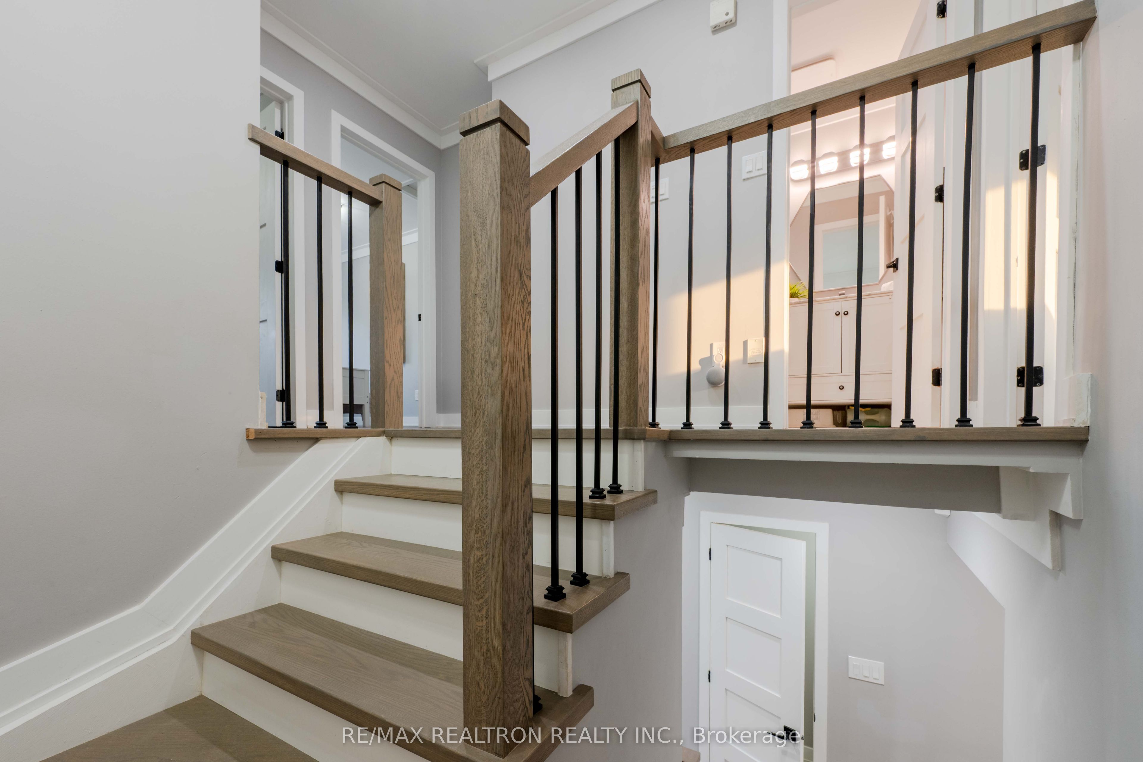 23 Pennefather Lane Property Photo 20