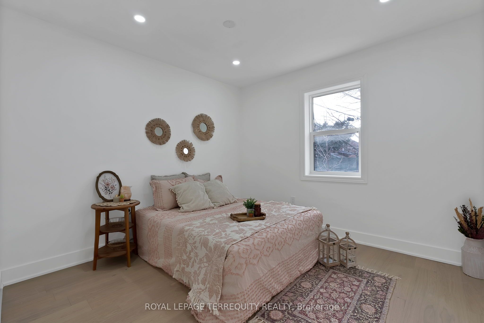 40 Leroy Avenue Property Photo 19