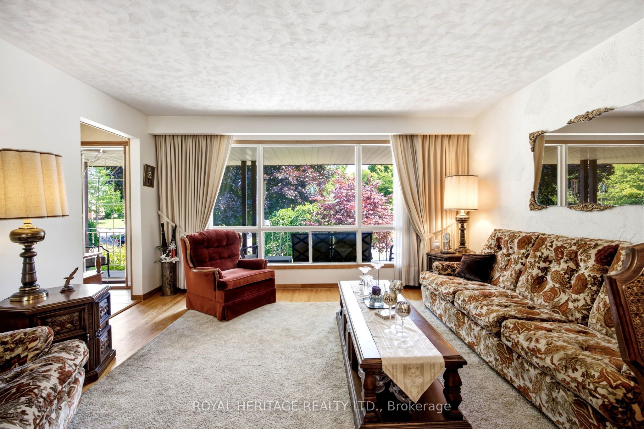 394 Amstel Court Property Photo 10