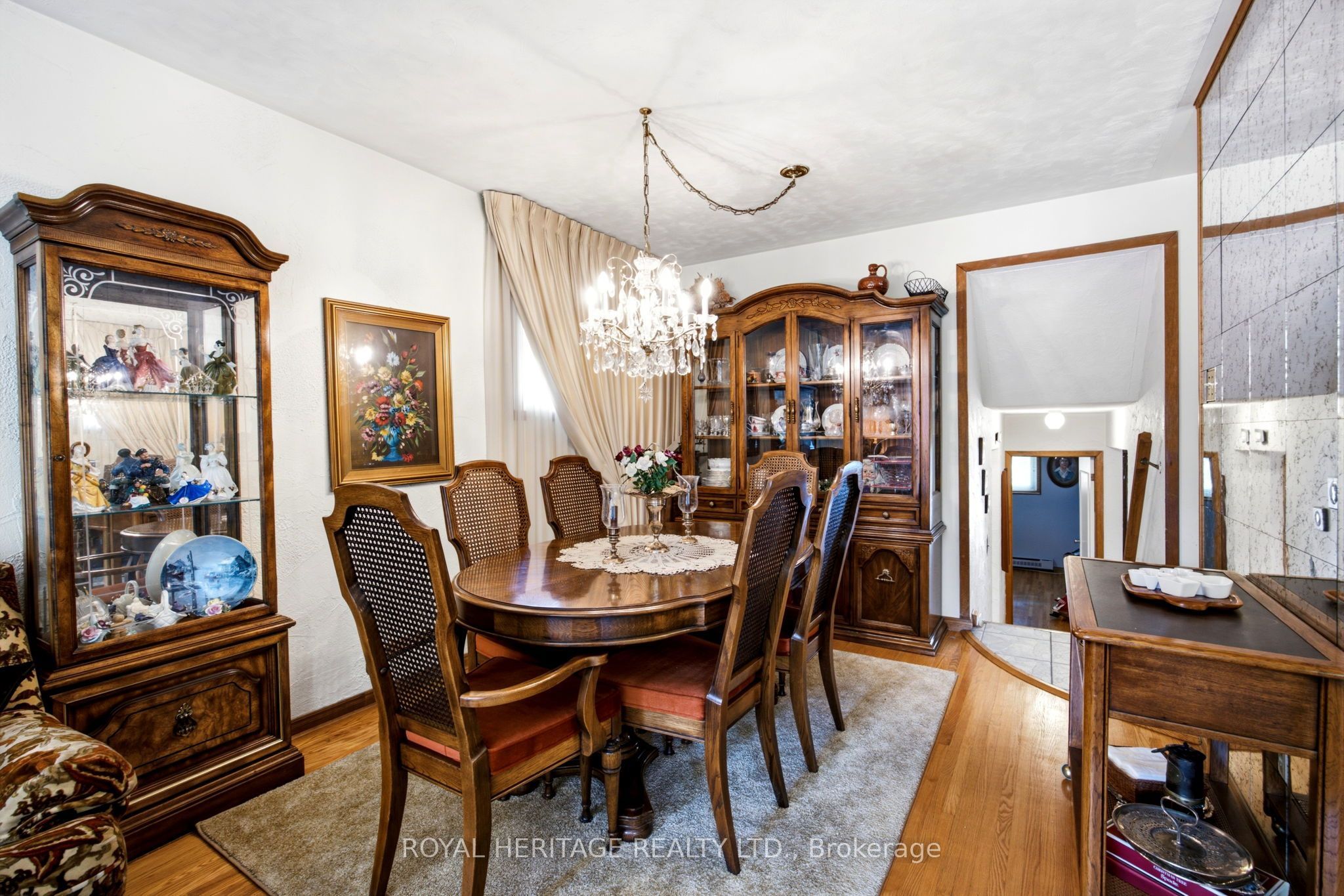394 Amstel Court Property Photo 13