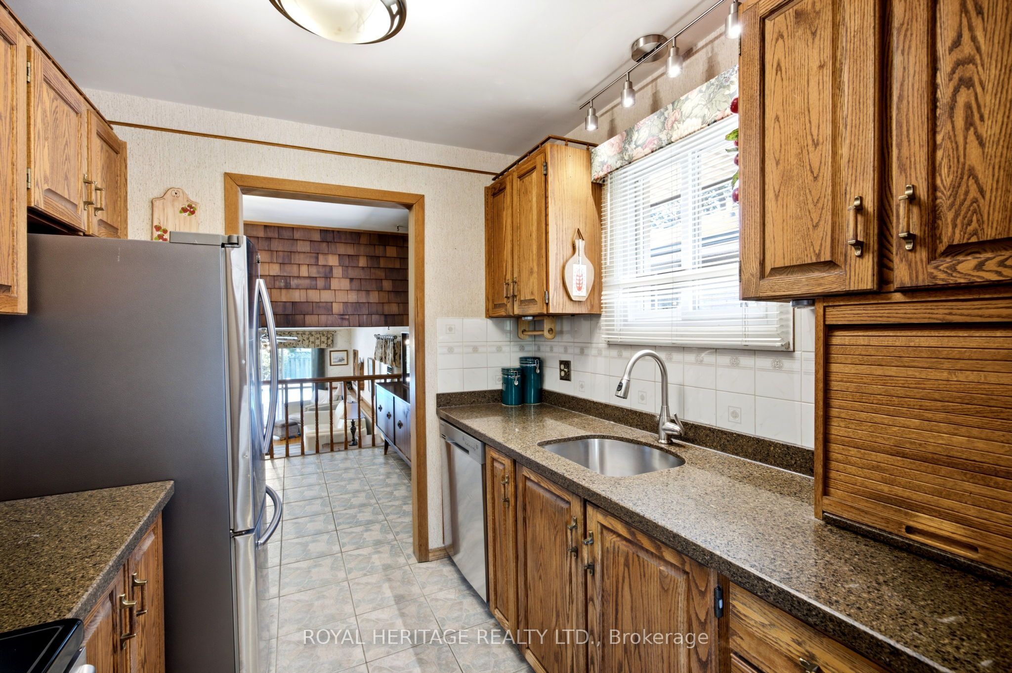 394 Amstel Court Property Photo 15