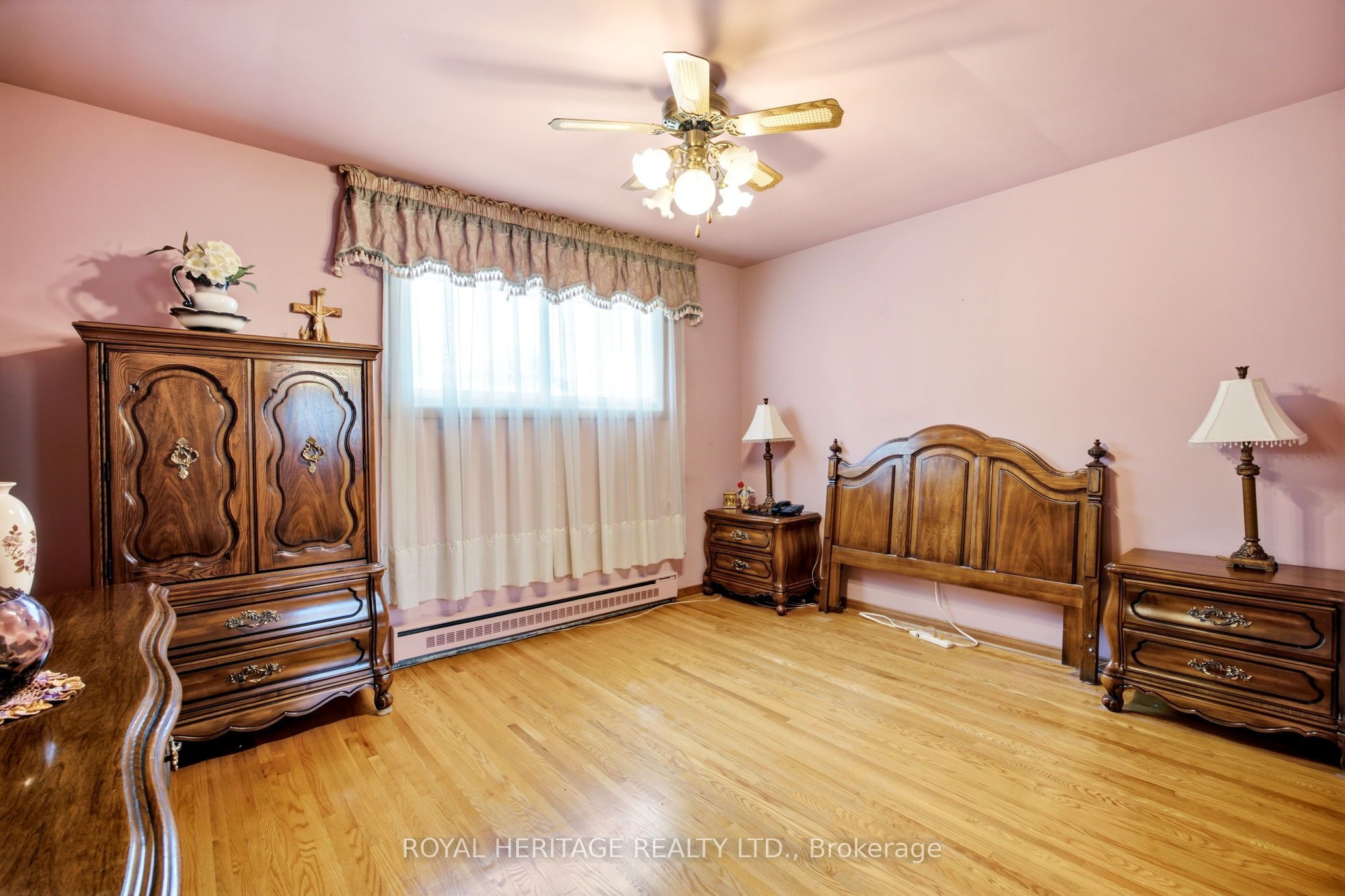 394 Amstel Court Property Photo 27