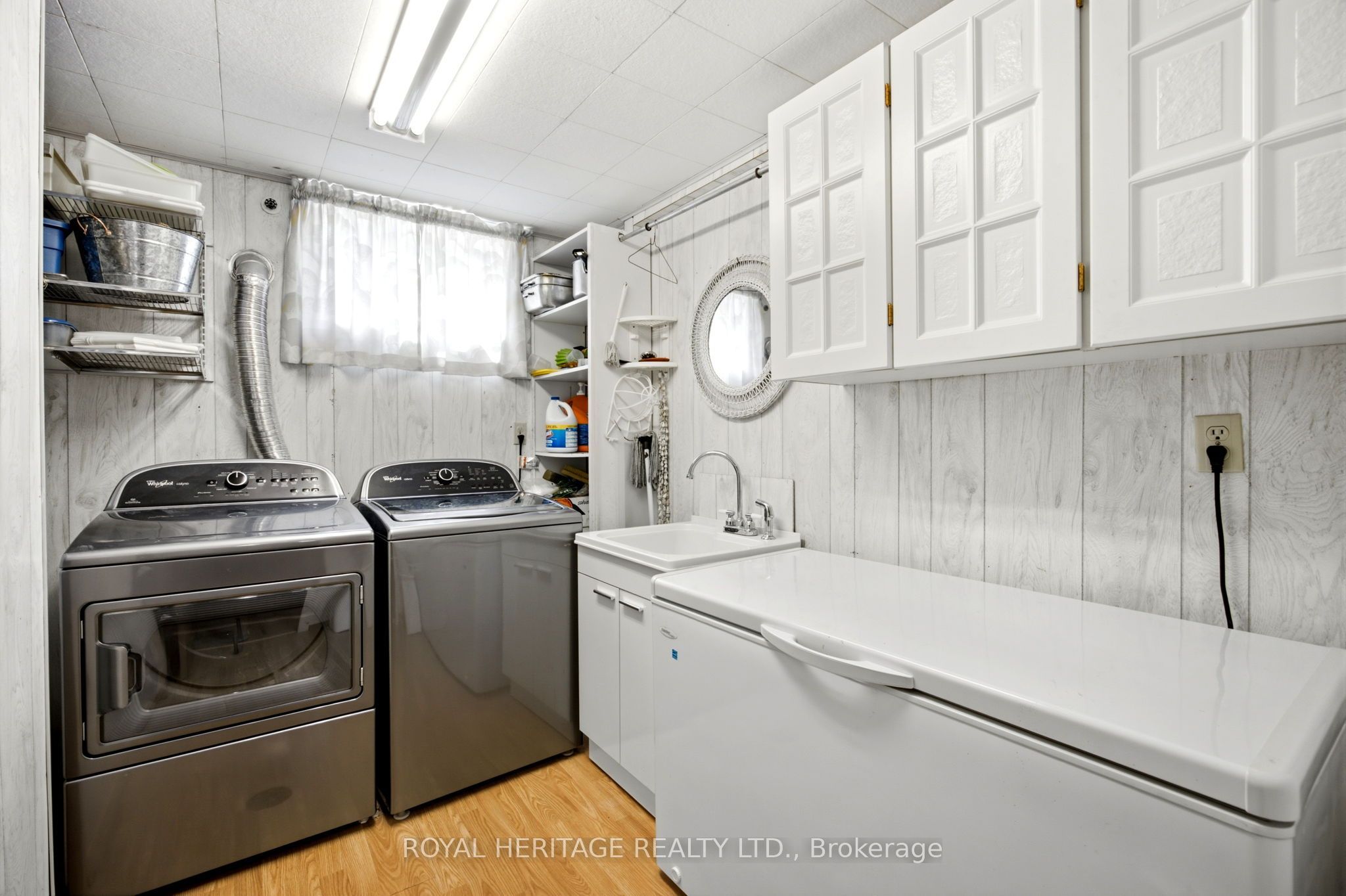 394 Amstel Court Property Photo 34