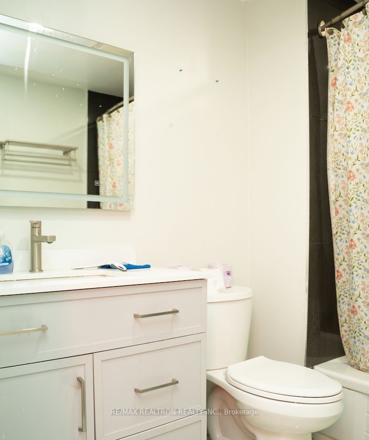 2065 Blue Ridge Crescent Property Photo 15