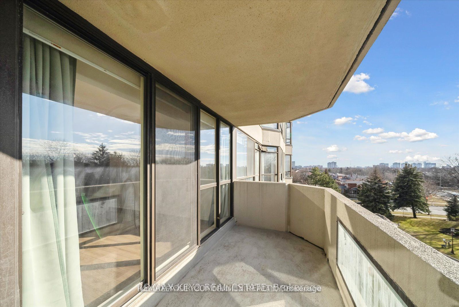 225 Bamburgh Circle 511 Property Photo 12