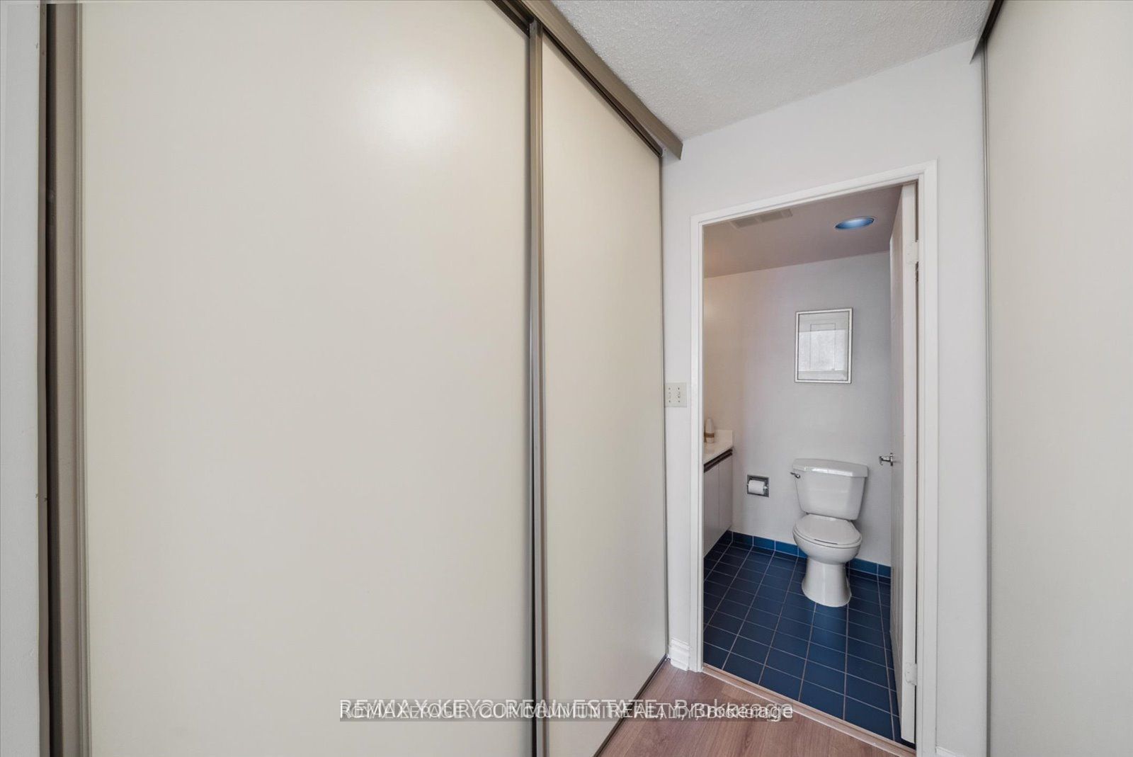 225 Bamburgh Circle 511 Property Photo 14