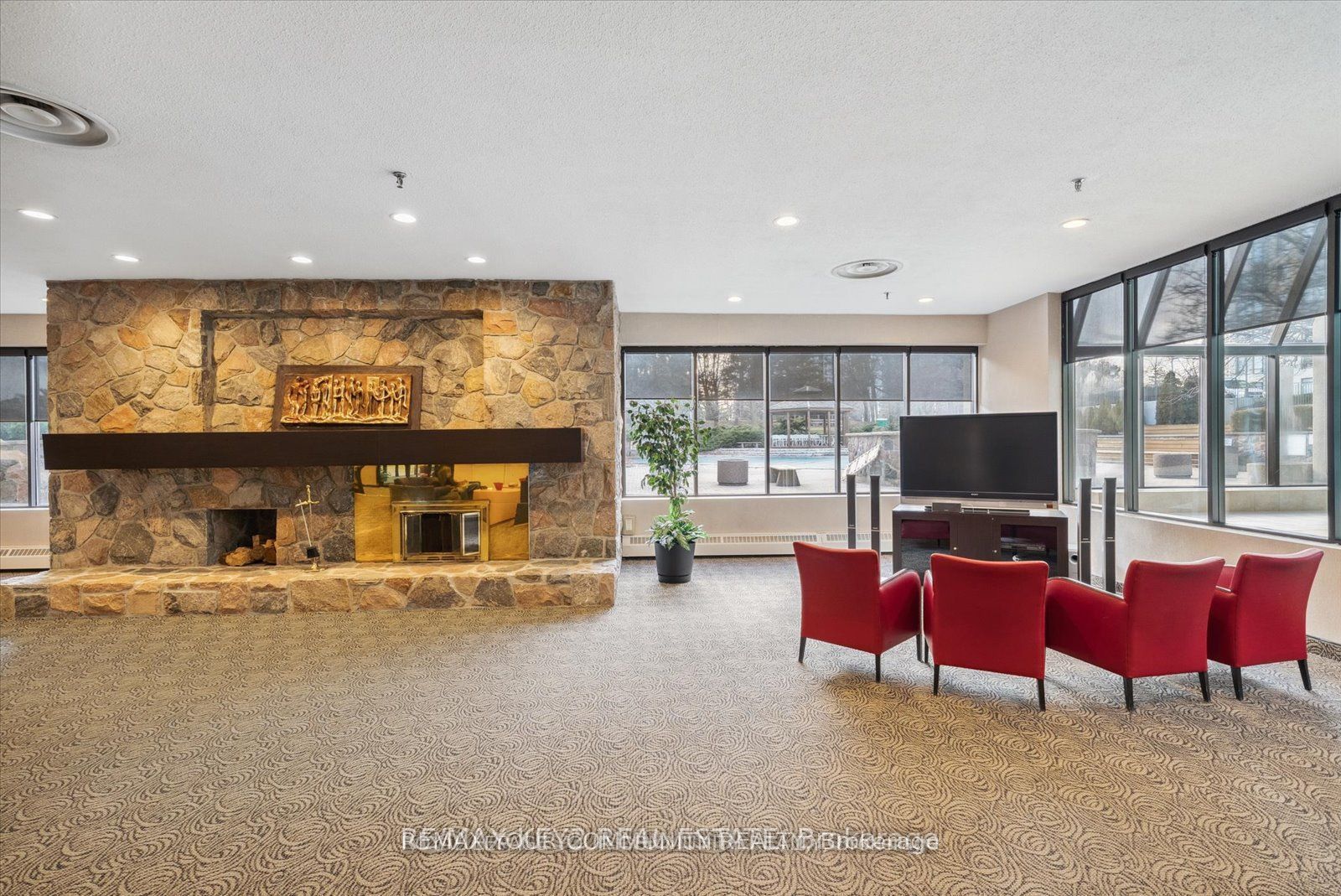 225 Bamburgh Circle 511 Property Photo 27