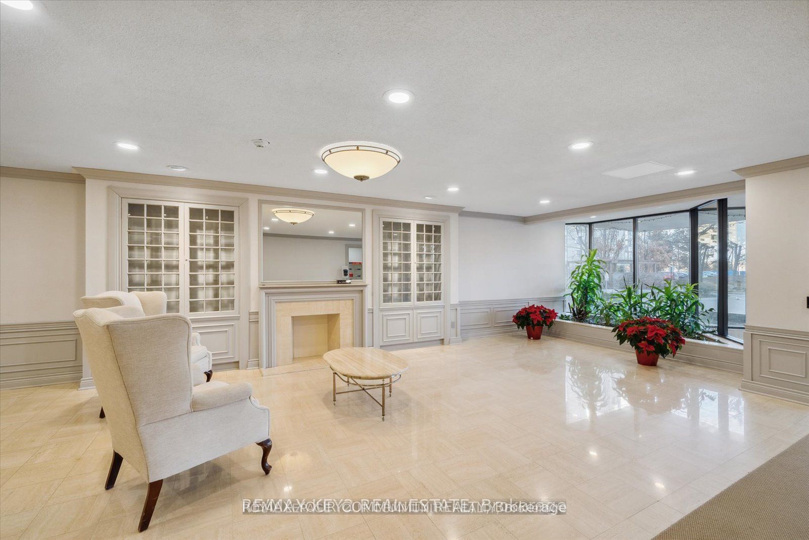 225 Bamburgh Circle 511 Property Photo 29