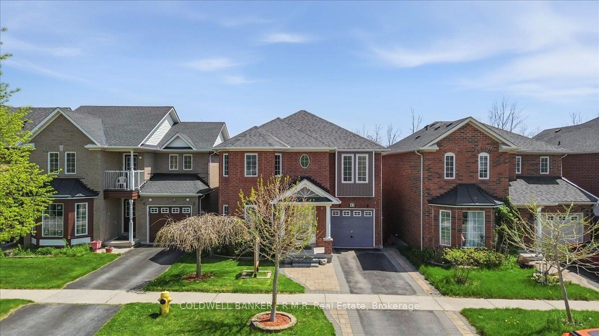 45 Angier Crescent Property Photo 2