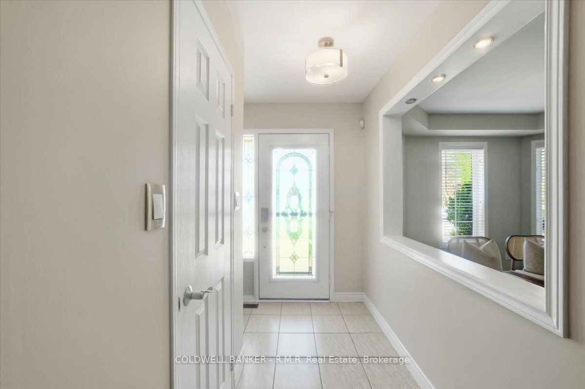45 Angier Crescent Property Photo 3
