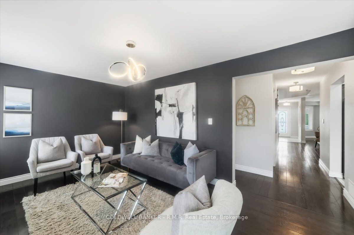 45 Angier Crescent Property Photo 21